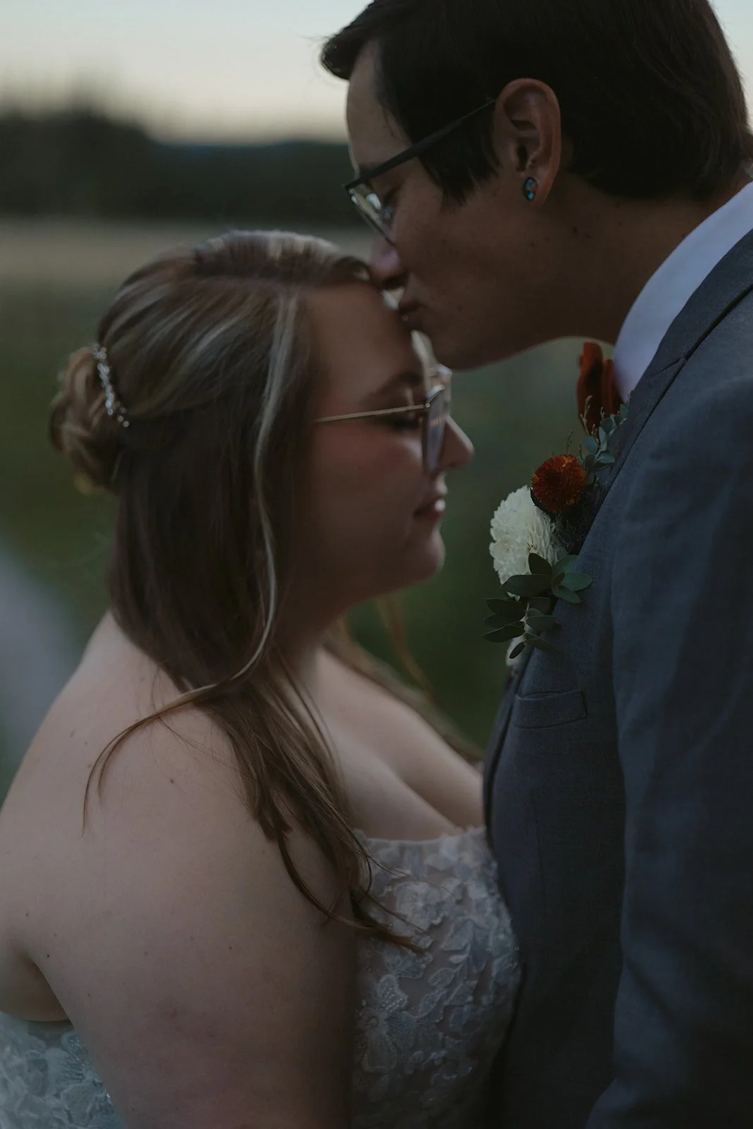 Shasta View Lodge Wedding Venue in McCloud, California: A Hidden Mountain Gem
