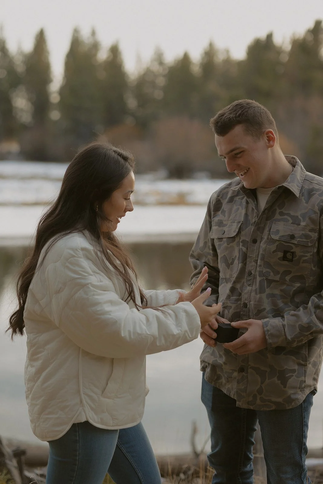 A Romantic Sunriver Proposal Along the Deschutes River | Conner &amp; Ella