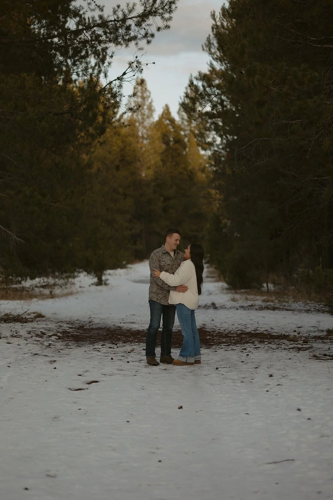 A Romantic Sunriver Proposal Along the Deschutes River | Conner &amp; Ella