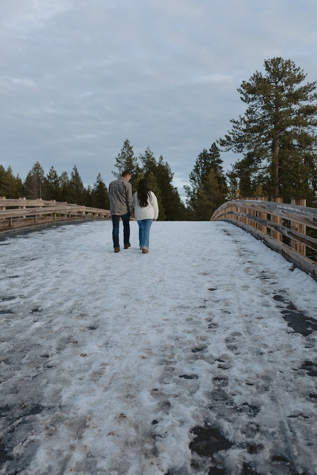 A Romantic Sunriver Proposal Along the Deschutes River | Conner &amp; Ella