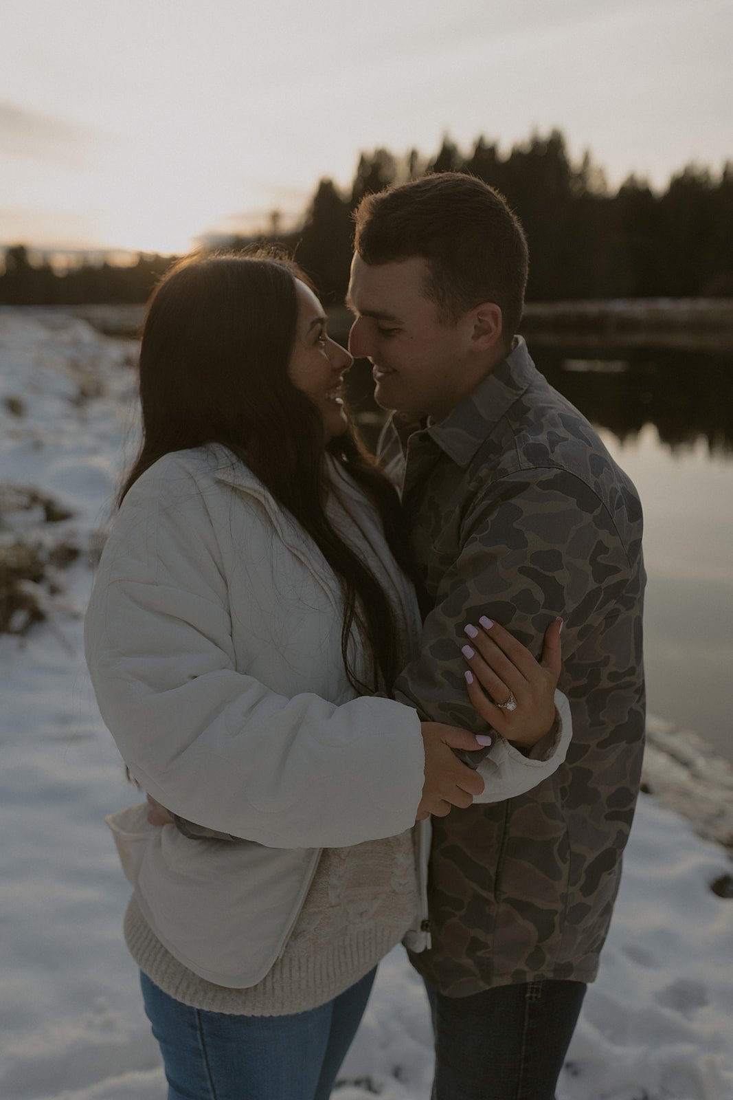 A Romantic Sunriver Proposal Along the Deschutes River | Conner &amp; Ella