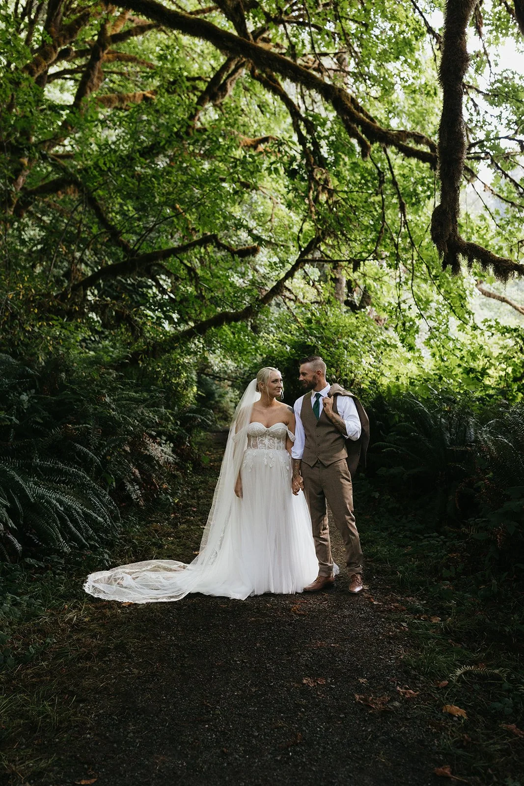 What Does an Elopement Day Look Like? A Relaxed Timeline for Your Dream Wedding