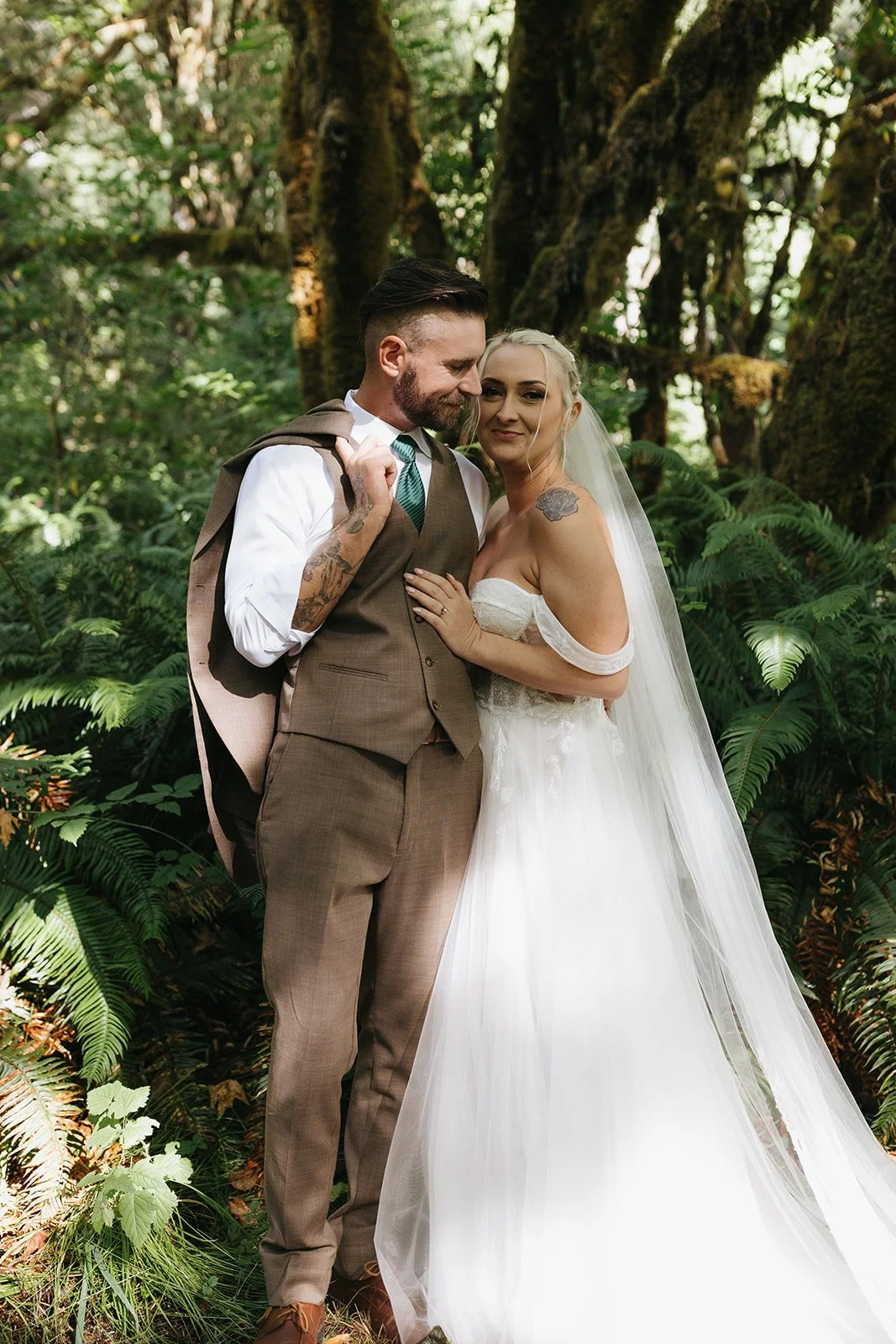 What Does an Elopement Day Look Like? A Relaxed Timeline for Your Dream Wedding