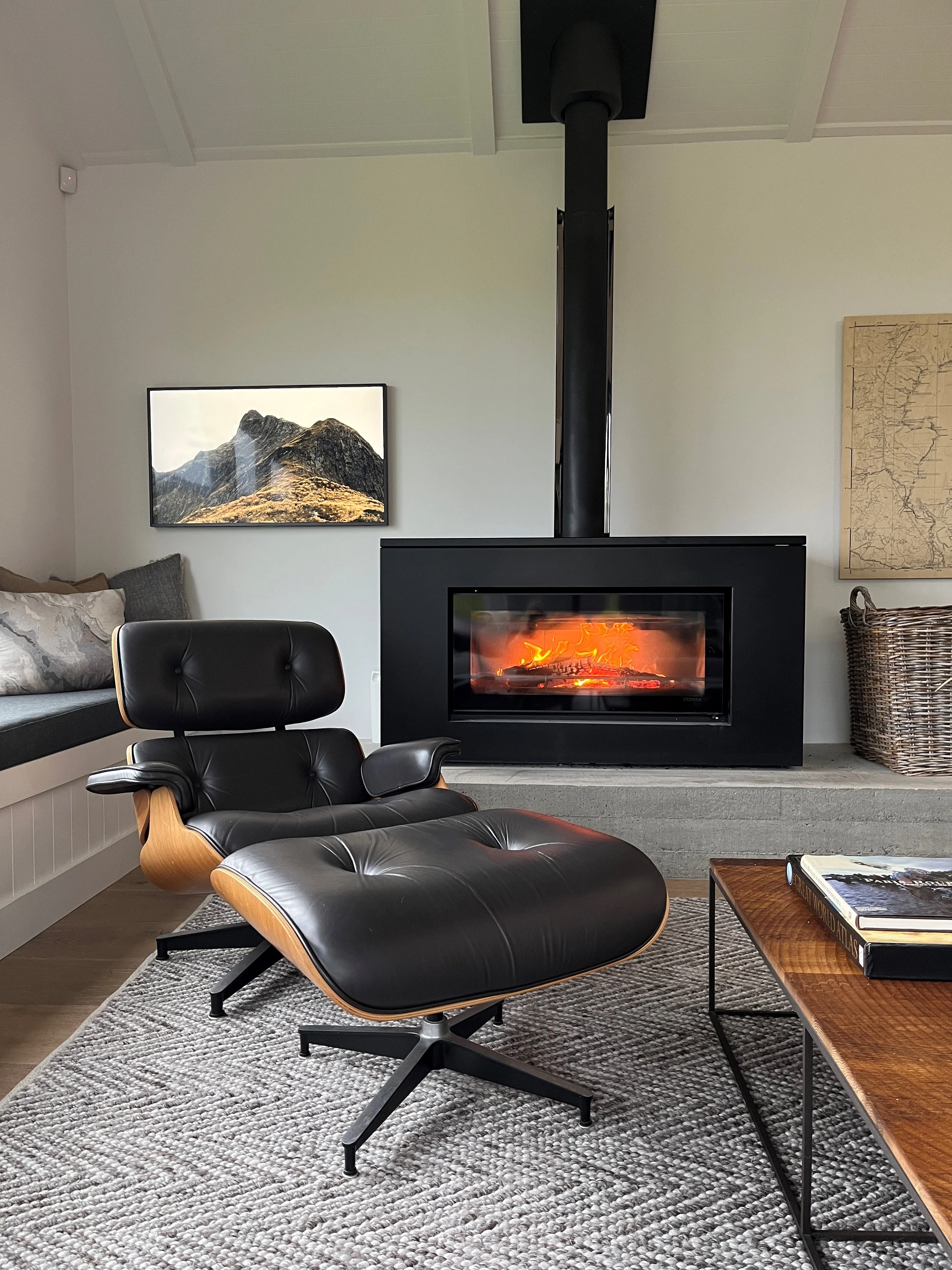 Living room with Stovax Studio 2 Clean Air FS Fireplace