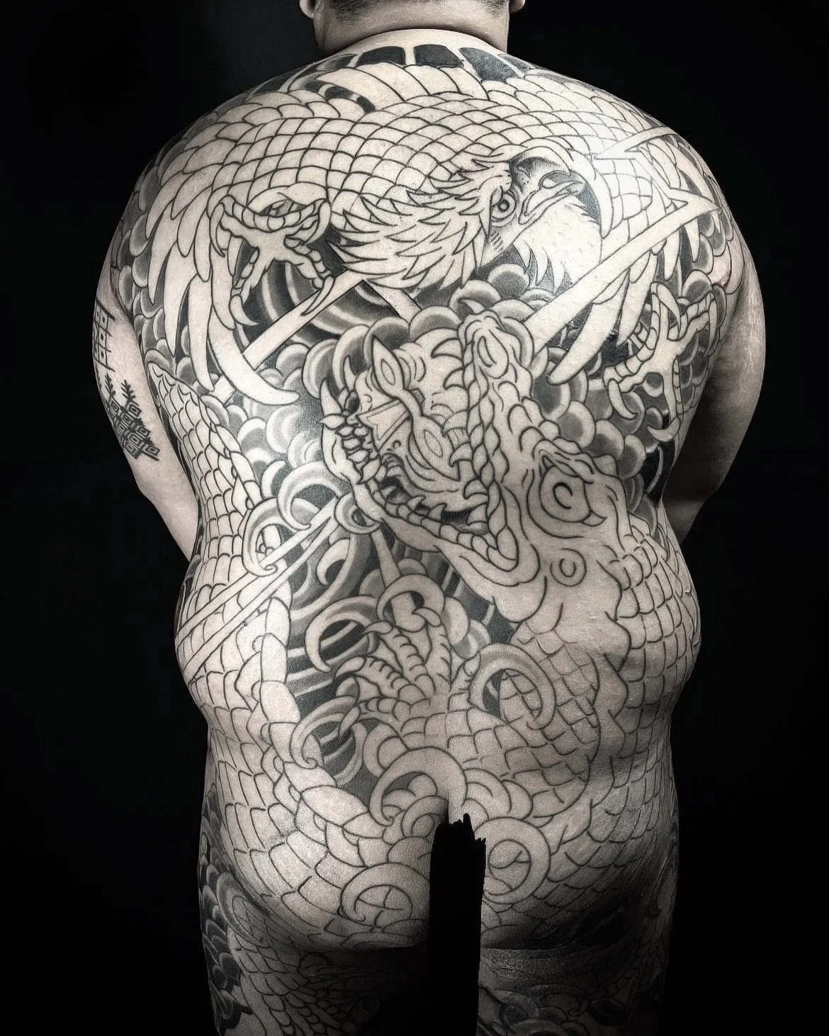 Buwaya, Oton death mask, Haribon