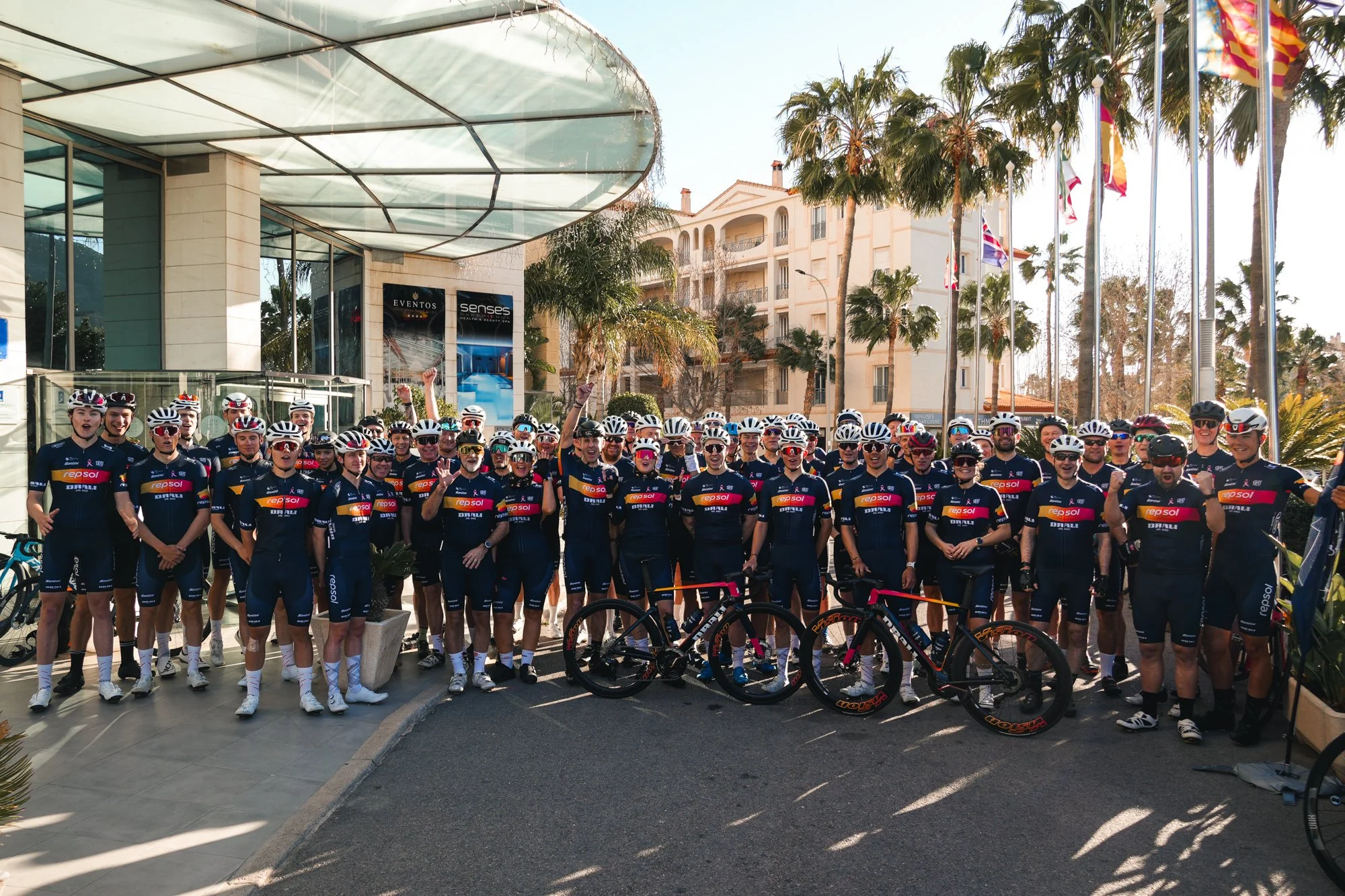 Fra sykeseng til pallplass: Slik slo Team Drali – Repsol tilbake etter “marerittstarten”