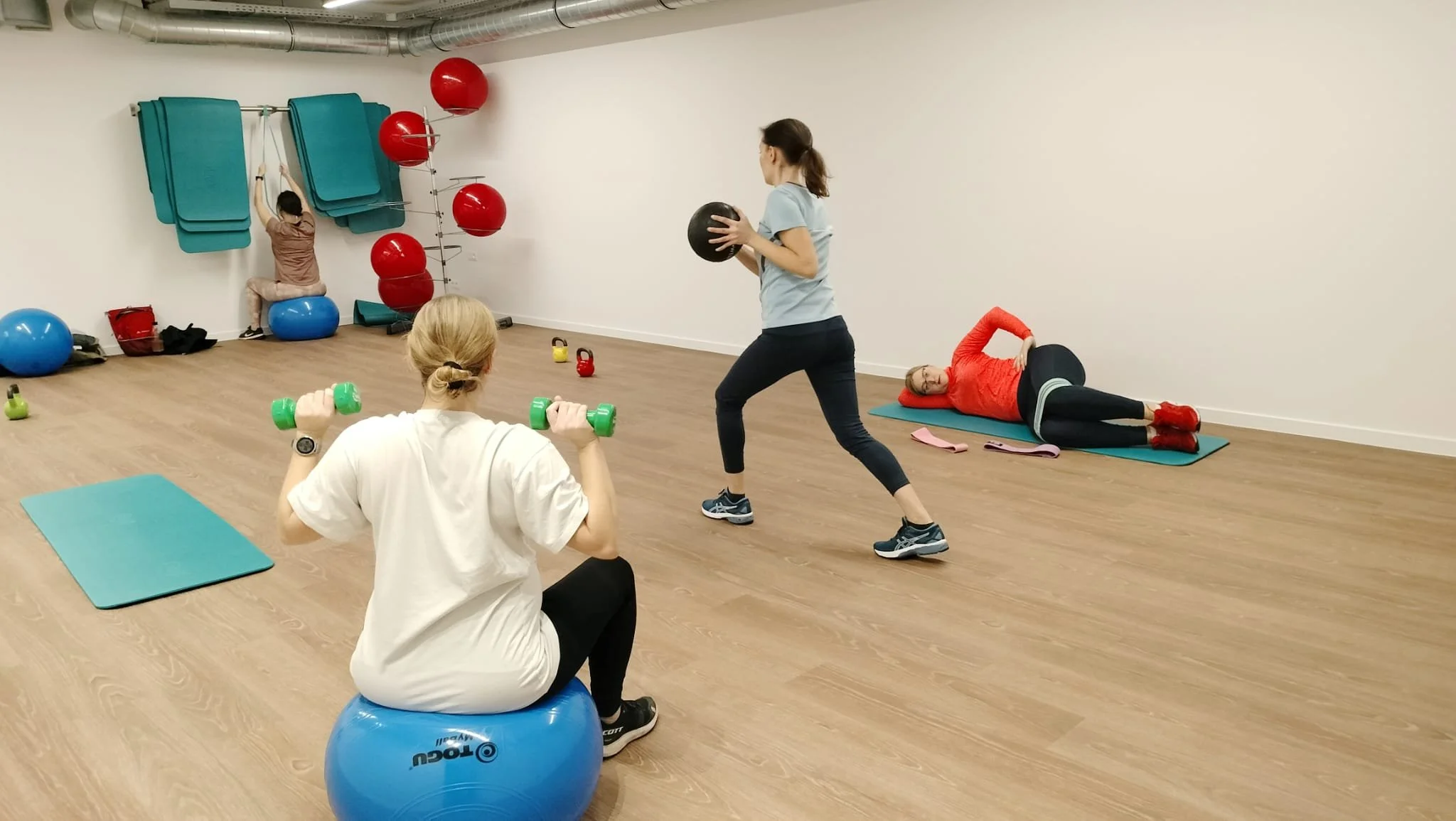 WhatsApp Image 2025-01-13 at 21.42.33.jpeg