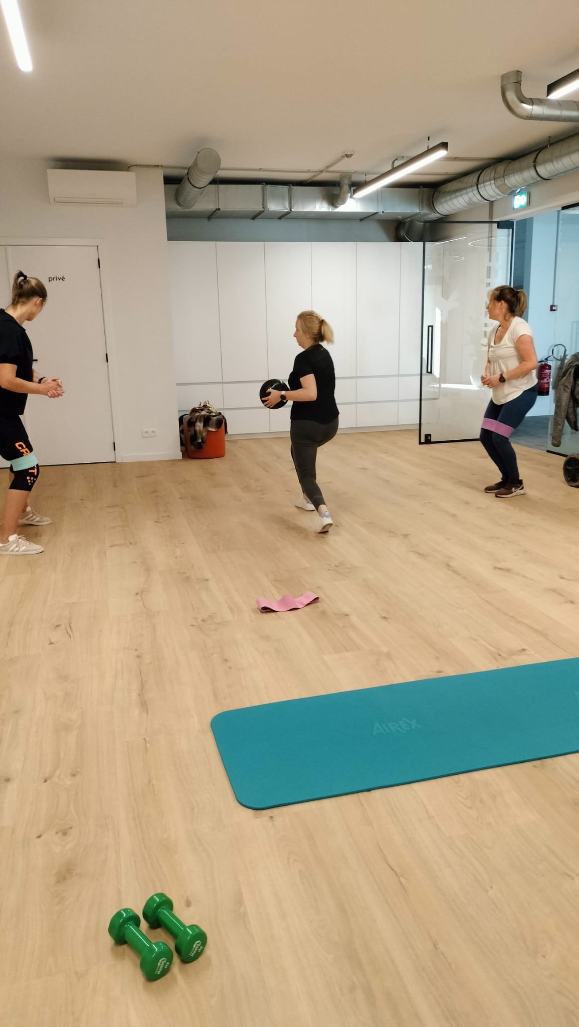 WhatsApp Image 2025-01-13 at 21.42.37 (1).jpeg