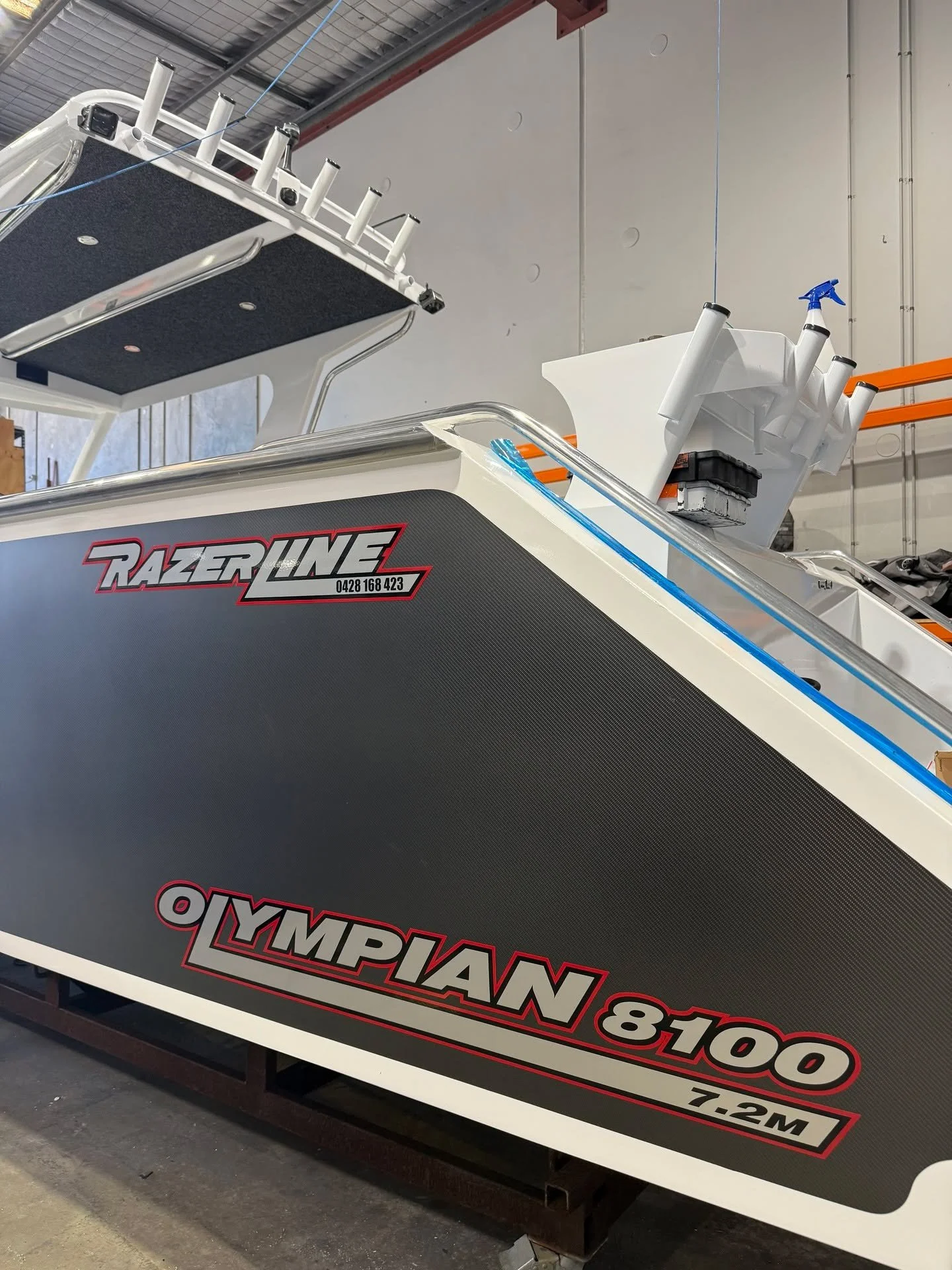 𝐖𝐞&rsquo;𝐫𝐞 𝐫𝐨𝐥𝐥𝐢𝐧𝐠 𝐨𝐮𝐭 𝐭𝐡𝐞 𝐬𝐧𝐞𝐚𝐤 𝐩𝐞𝐞𝐤𝐬 👀✨

The 8100 Olympian Centre Cab and 8500 Olympian Montebello Special Hardtop are coming together piece by piece &mdash; and we&rsquo;re giving you a glimpse as they progress through