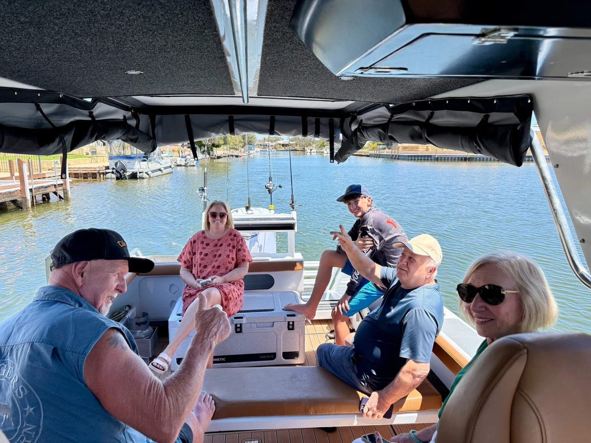 We&rsquo;re back from the holiday break! It&rsquo;s been great seeing how our Razerline family spent Christmas and the New Year, exactly where they belong...out on the water.

Thanks for sharing your holiday moments with us and letting us share them 