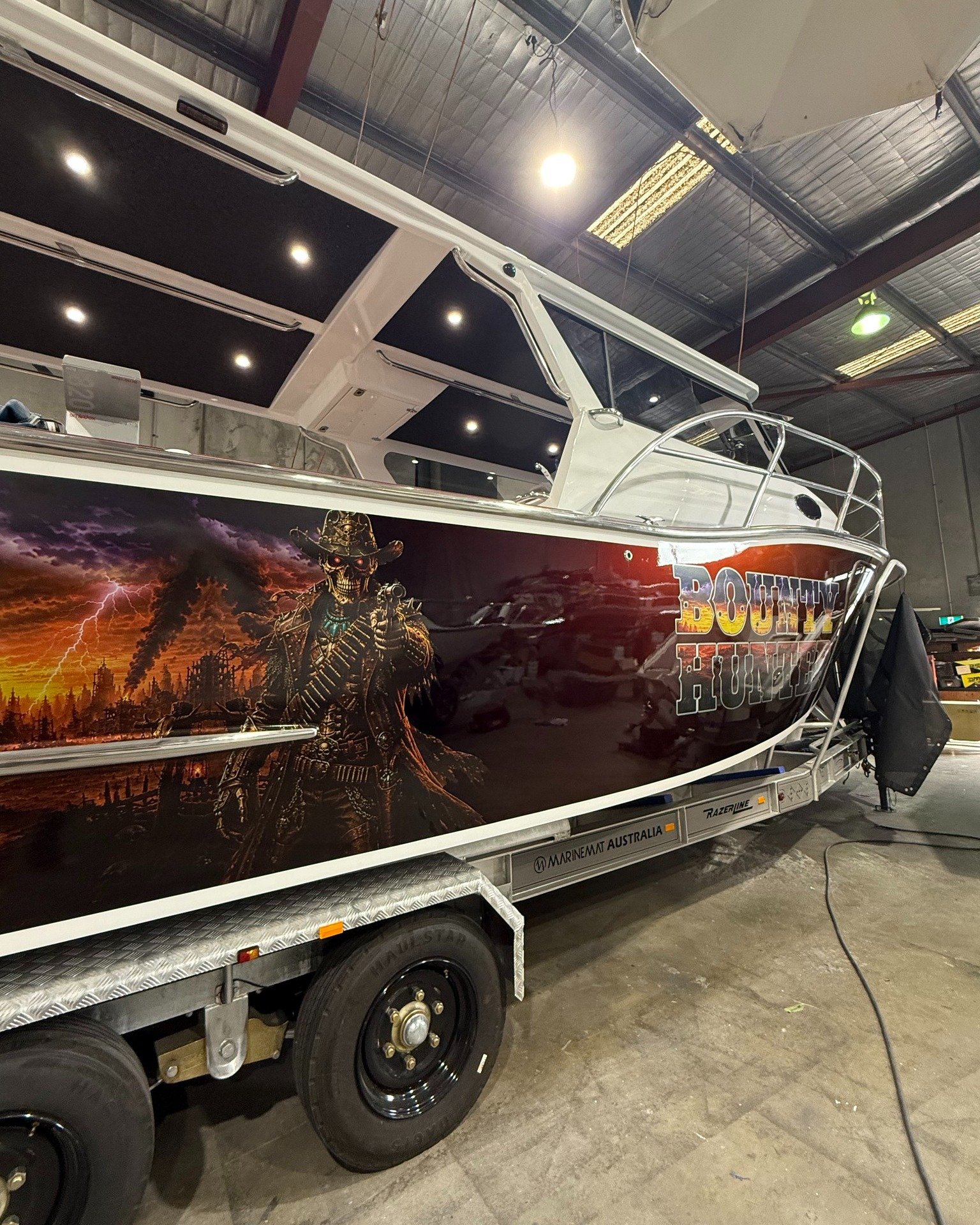 The countdown is on...

Bounty Hunter's custom wrap and boat name are now complete, thanks to the guys at @graphicaddiction and @illusivesigns. These finishing touches are bringing the whole package together and giving a glimpse of what's to come.

S