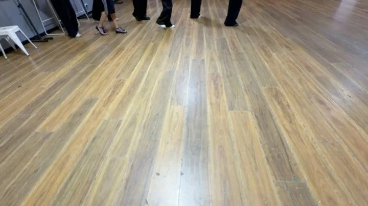 Smashing start to the term by our inters and seniors‼️ Thank you to @kateayress and @jess.poldrugovac for great choreography and bringing the energy 🔥⭐️

Slide 1 &amp; 3 💃 @kateayress 

Slide 2 &amp; 4 💃 @jess.poldrugovac 

#sldrepresent #dance #c