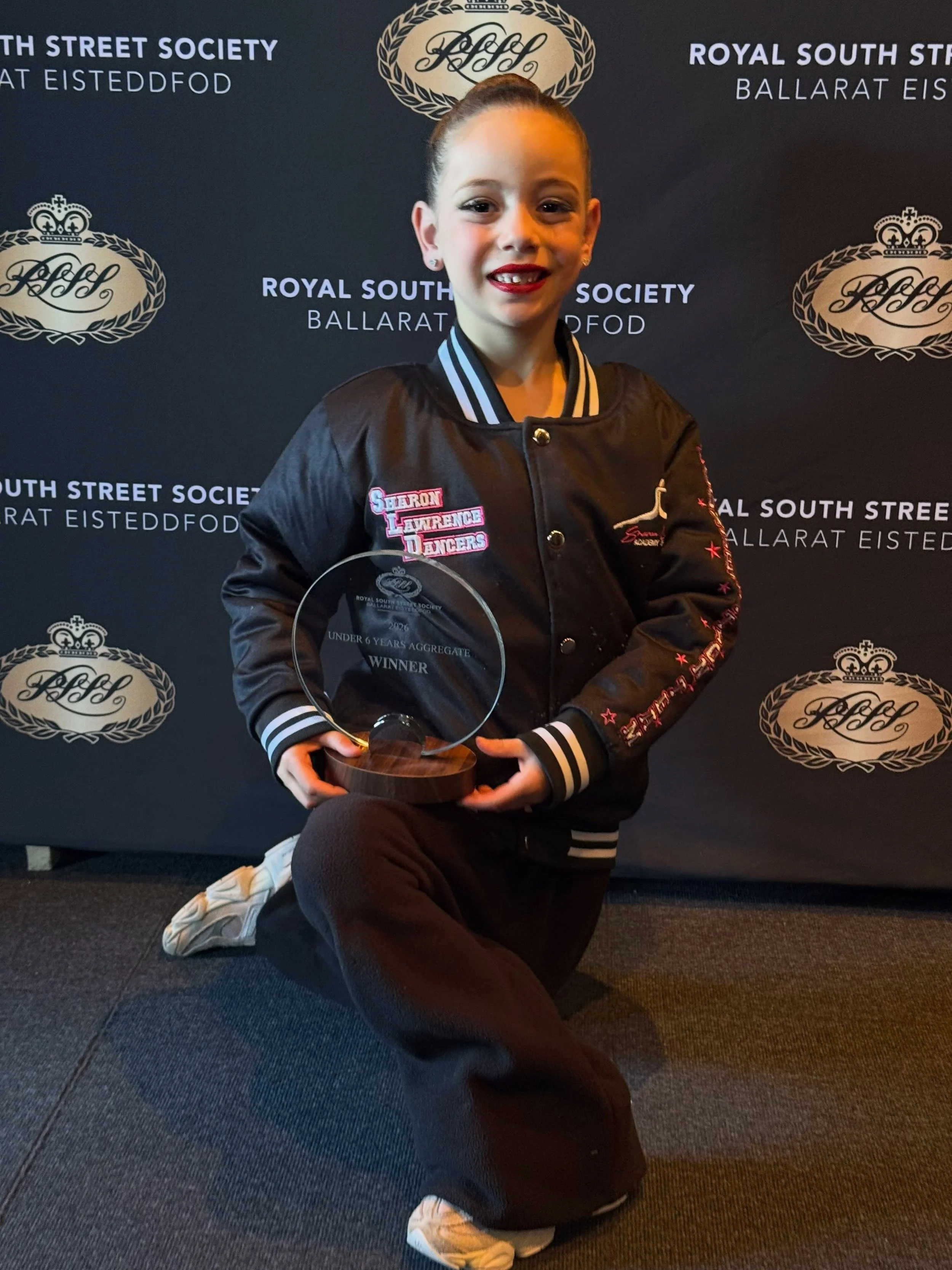 A huge congratulations to Isabella on her Royal South Street U6 Aggregate.  Your SLD family is so proud of you ⭐️🌟⭐️