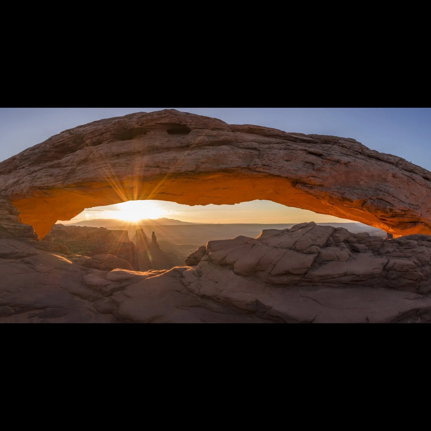 Mesa Arch Sunrise.jpg