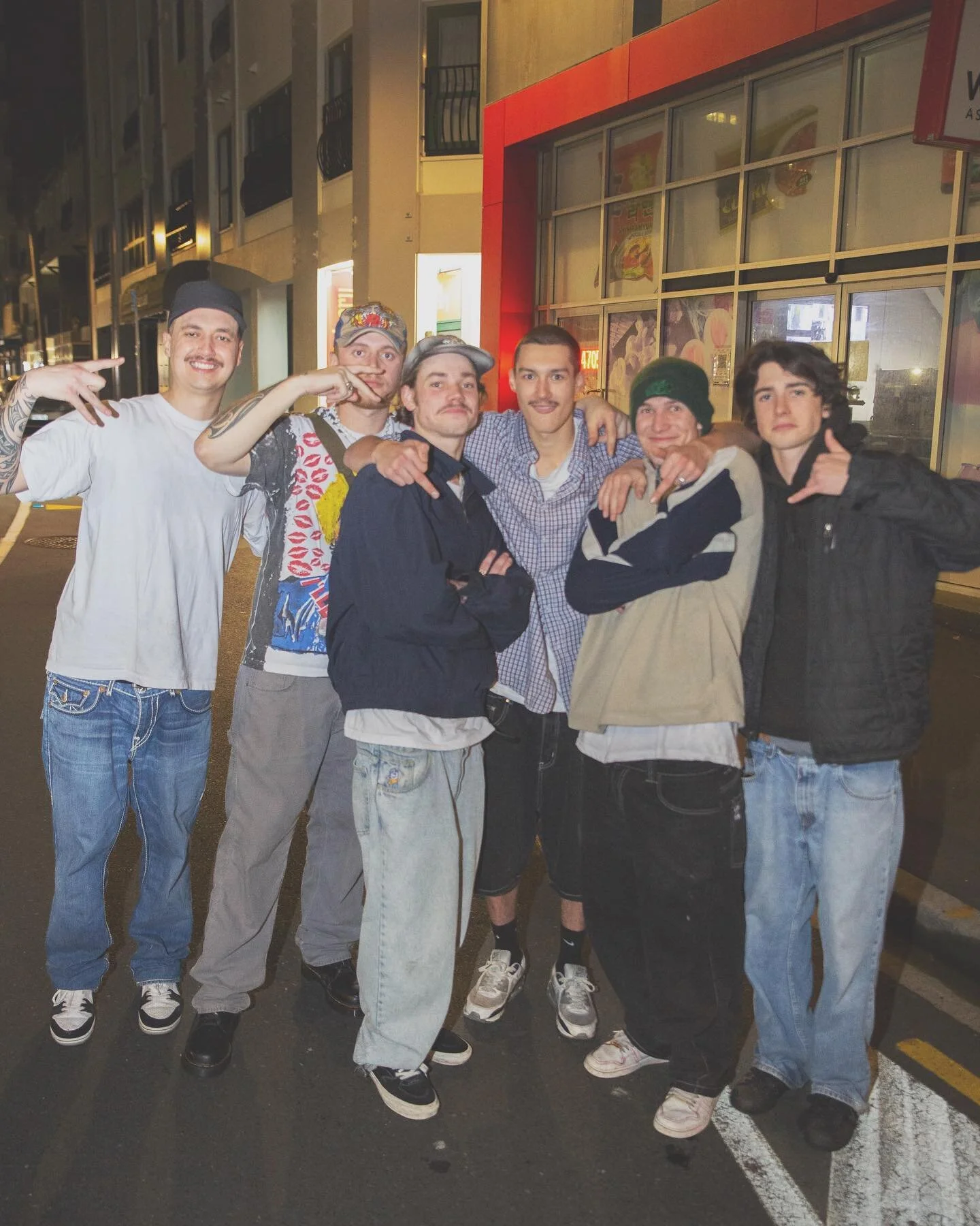 Breathers post SoS - August 2022
.
.
.
.
.
#nightlife #photography #photographynz #eventphotography #eventphotographynz #courtenayplace #canonphotography