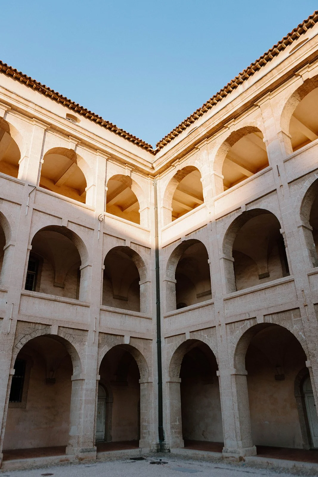 THE BELLEROSE - FRENCH WEDDING PHOTOGRAPHERS (299).jpg