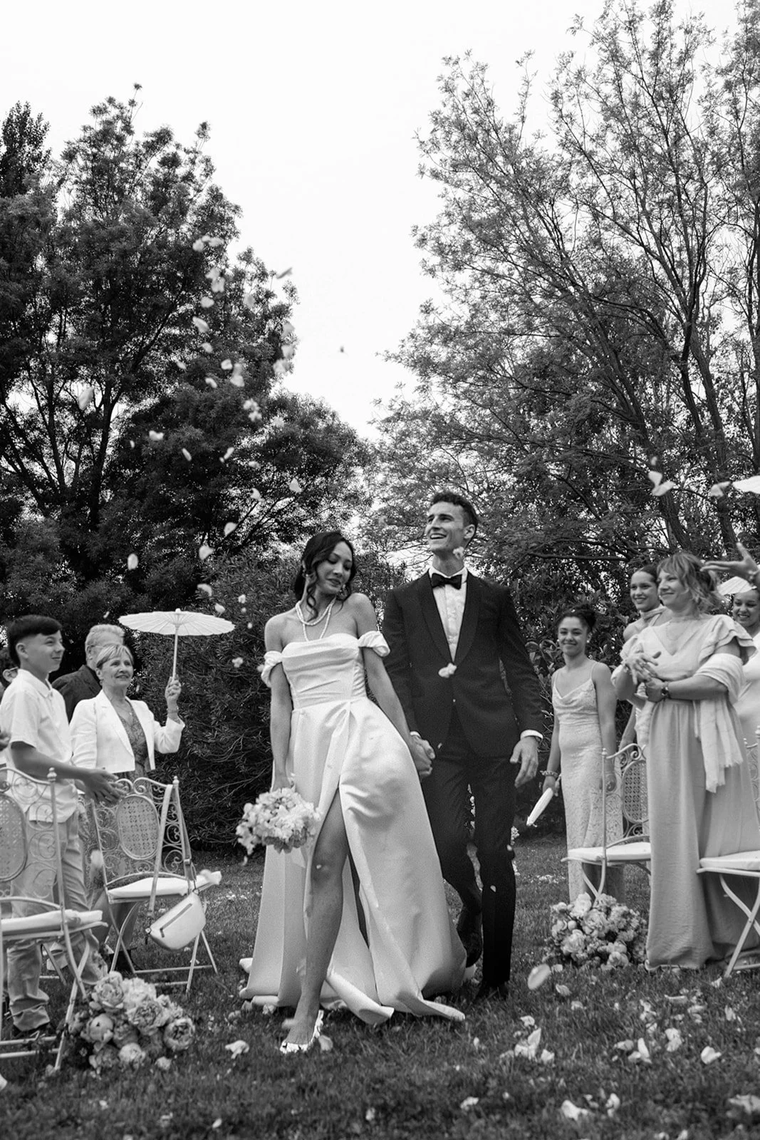 THE BELLEROSE - FRENCH WEDDING PHOTOGRAPHERS (259).jpg