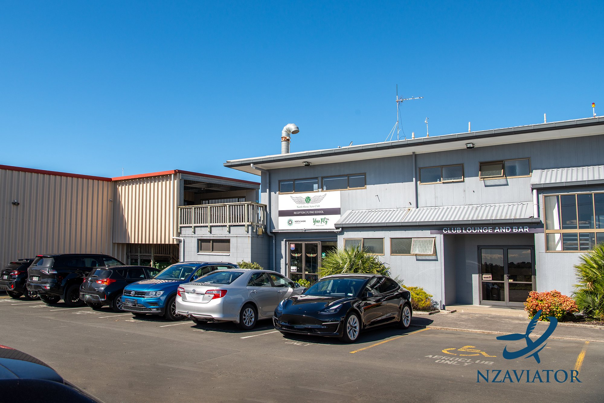 Welcome to Auckland International Pilot Academy: A Front View of the Facilities
