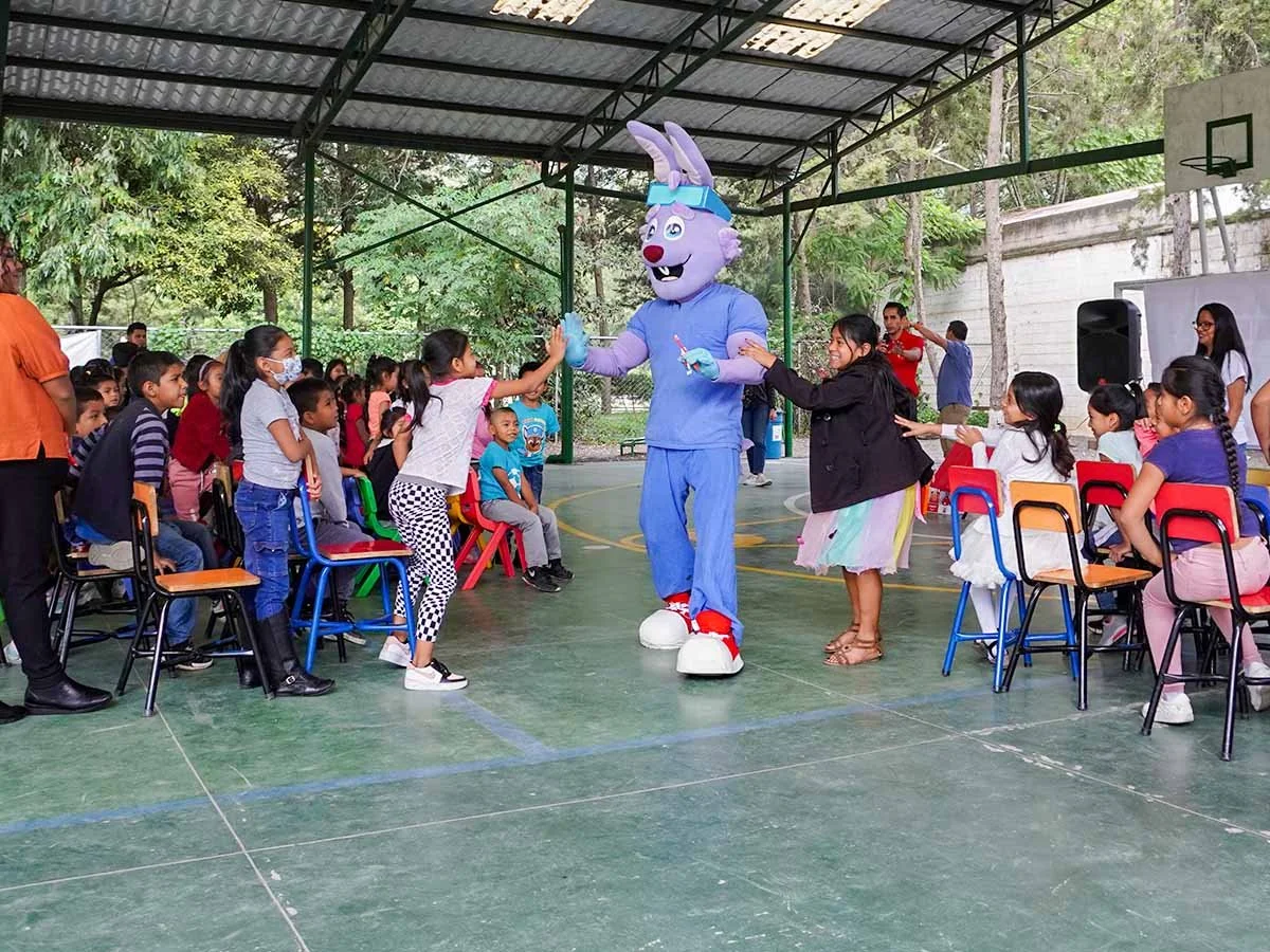 Colgate-donation-theets-ngo-school-hope_0008_DSC05355.jpg