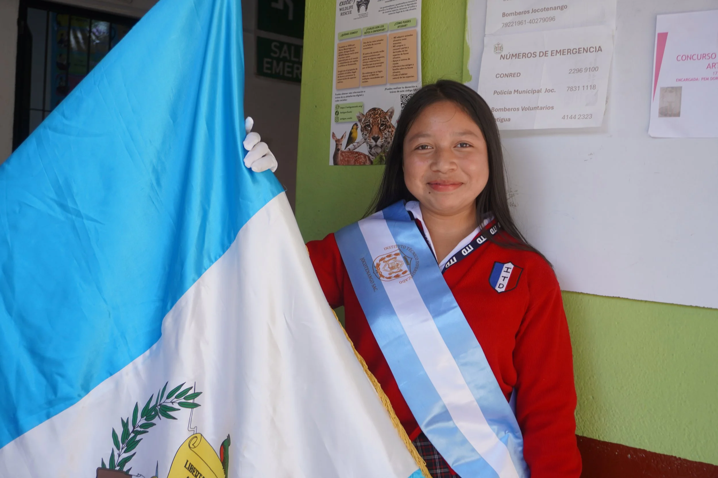 Lesly: Our Scholarship Student Shining Beyond the School of Hope 💫🎓🌟