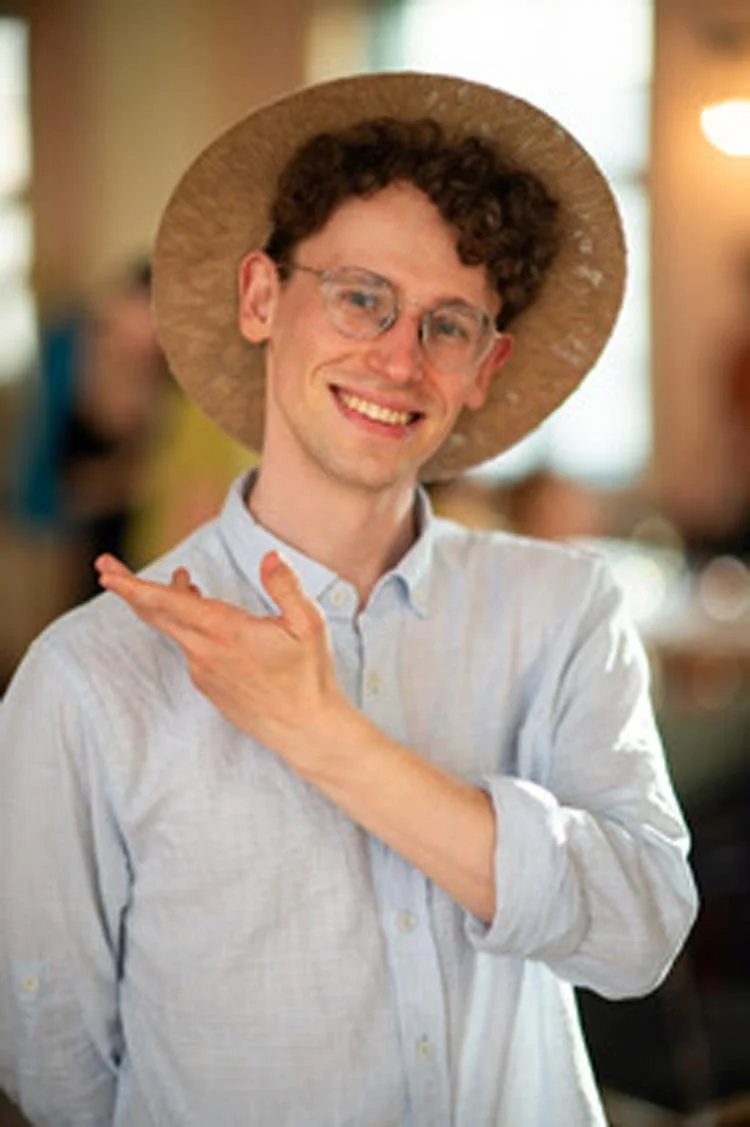 Pieter Sint Nicolaas, Trompeter