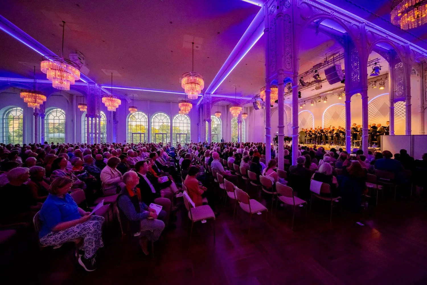 Ausverkaufter Festsaal in der Kölner Flora: Feierlicher Auftakt von SHALOM-MUSIK.KOELN. Foto: Kay-Uwe Fischer / SHALOM-MUSIK.KOELN
