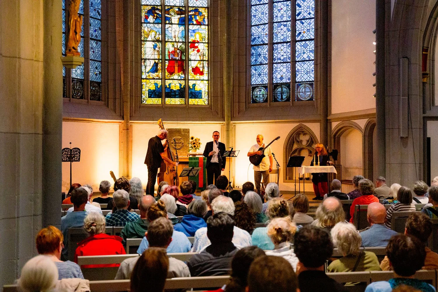 Gemeinsam dem Klang nachspüren: Konzert mit Rabbi Jonathan Kligler und Reggie Harris in der Kölner Antoniterkirche. Foto: Kay-Uwe Fischer / SHALOM-MUSIK.KOELN