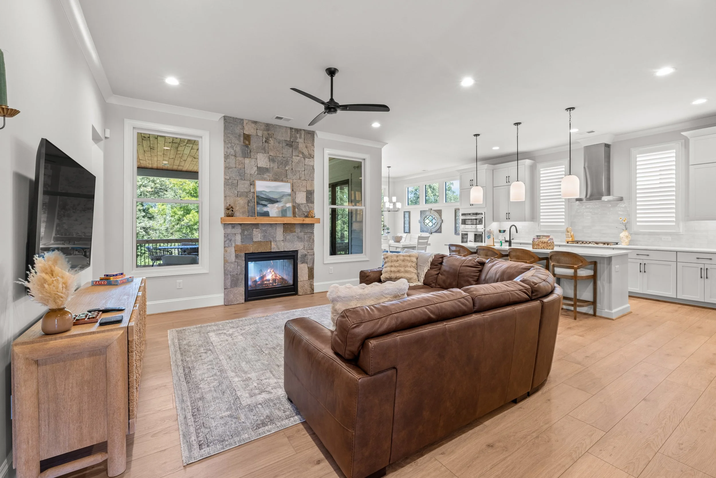 520 rosedale-1005.jpg