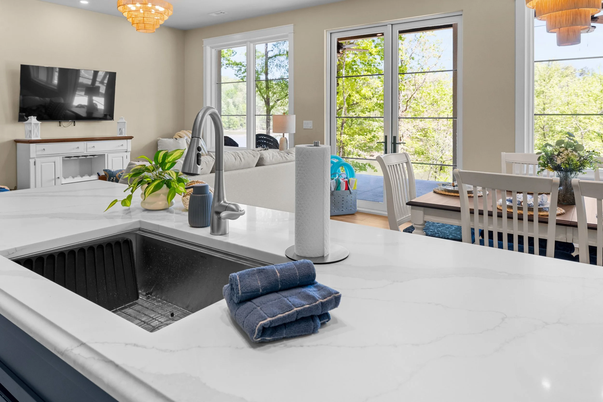 51_372 hideaway-1051.jpg