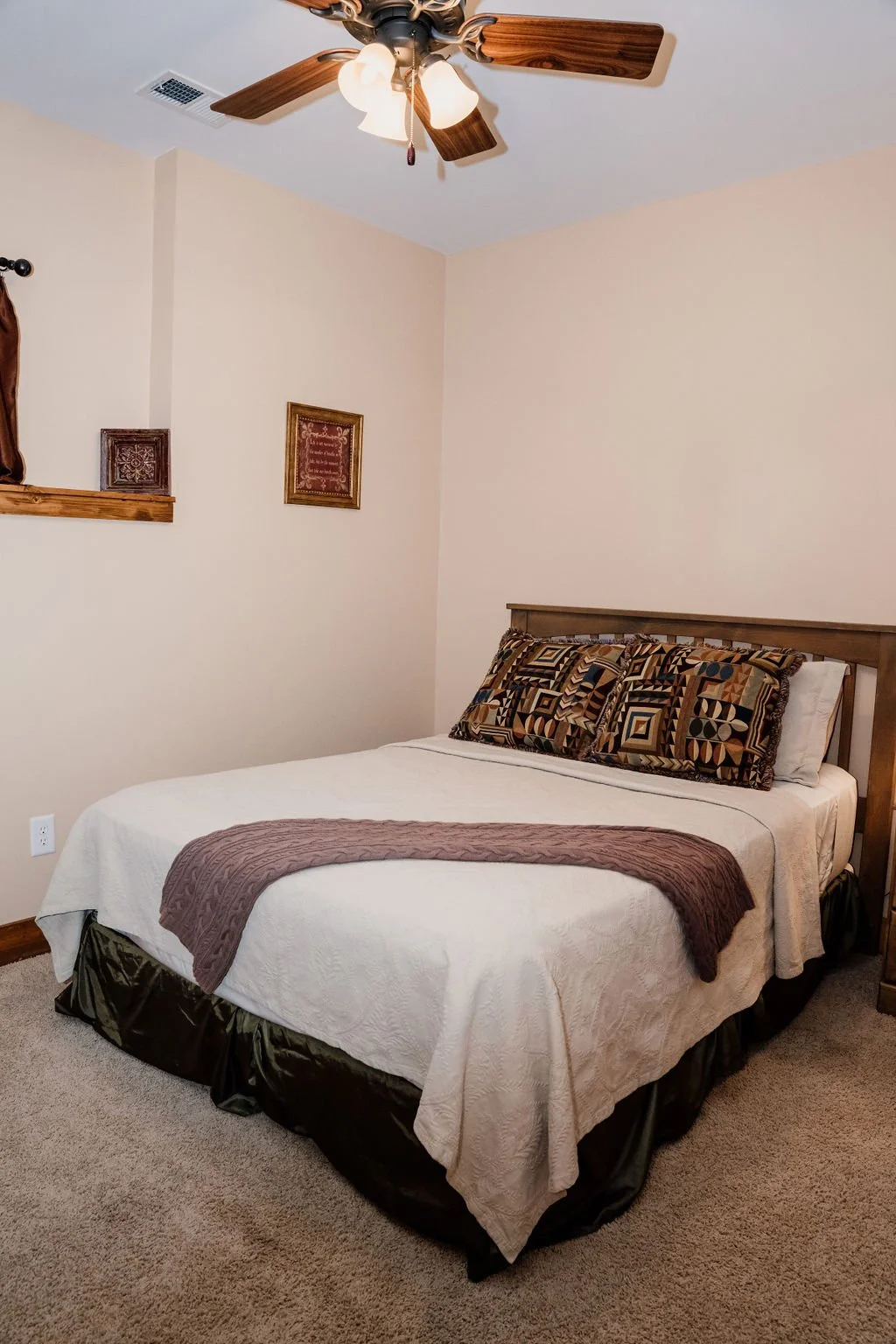 Lake Keowee rentals with dock — Oconee Hospitality