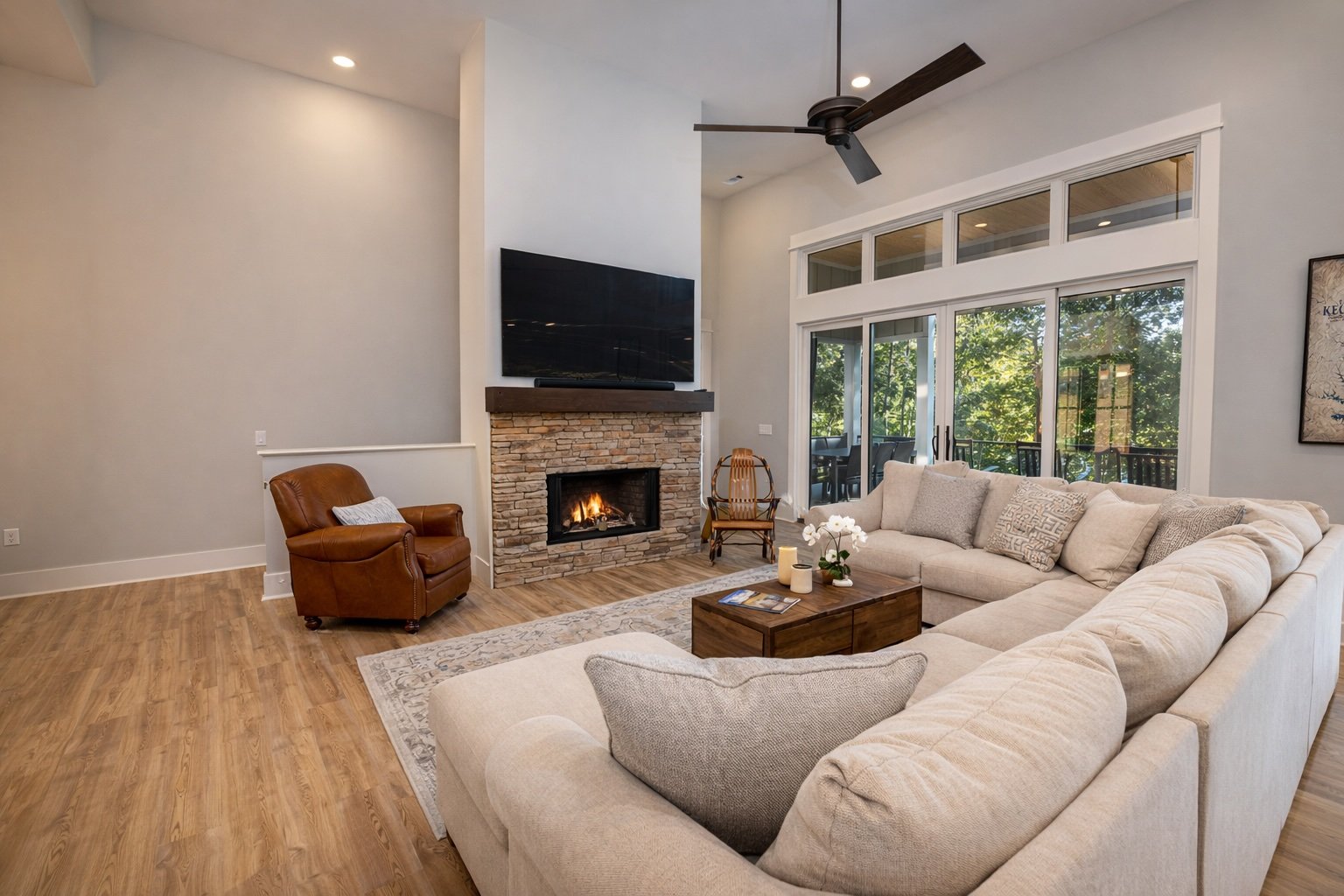 living room 2 luxury.jpg