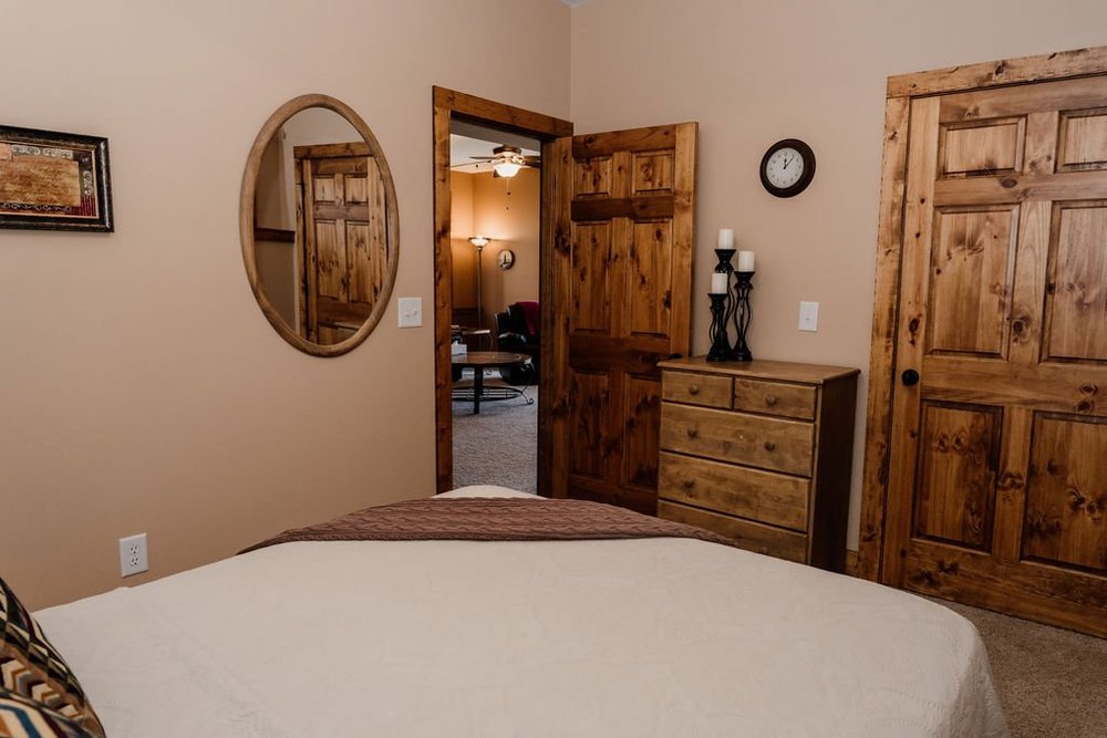 Lake Keowee rentals with dock — Oconee Hospitality