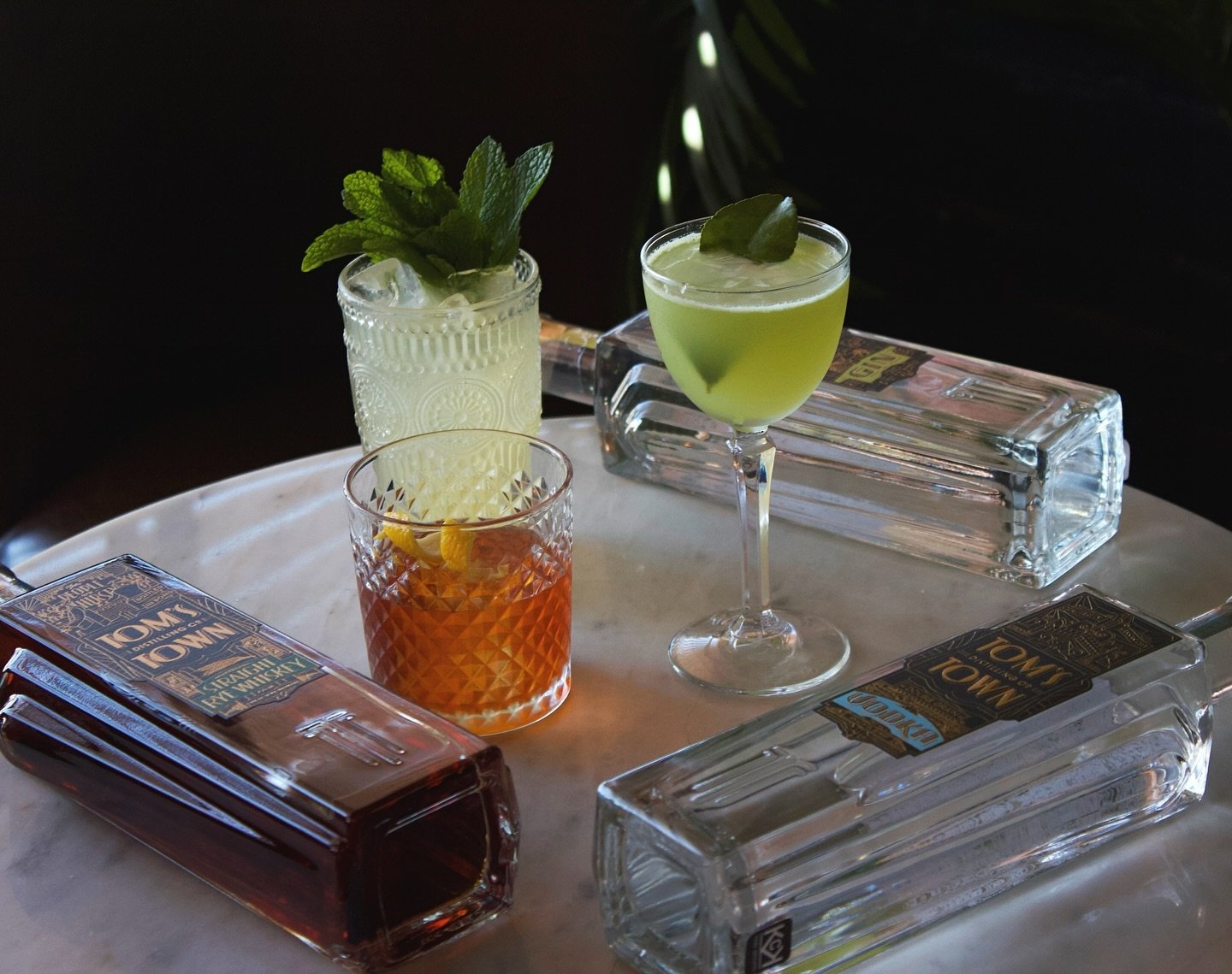 🎉 Kick off May with a bang at Pendergast Cocktail College! 🍸✨ 

Dive into &lsquo;Drowned Rabbit&rsquo; with our double grain vodka, discover &lsquo;Garden Gala&rsquo; with our botanical gin, or take a bold turn down the &lsquo;Boulevard&rsquo; with