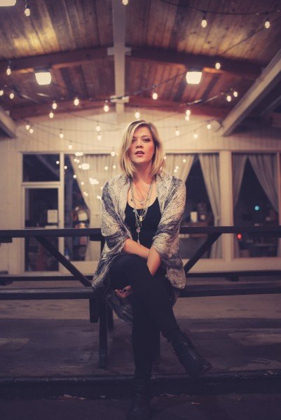 An Evening with Liz Longley at Tom’s Town