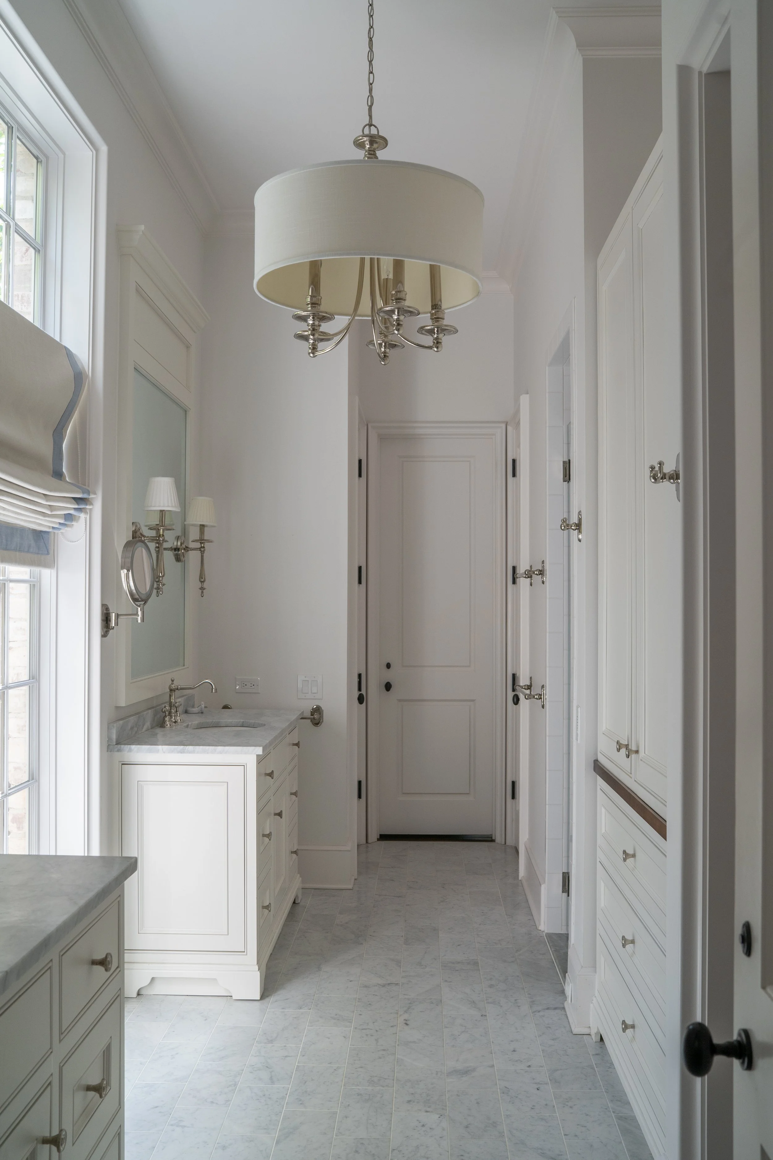 high-end-master-bathroom.jpg
