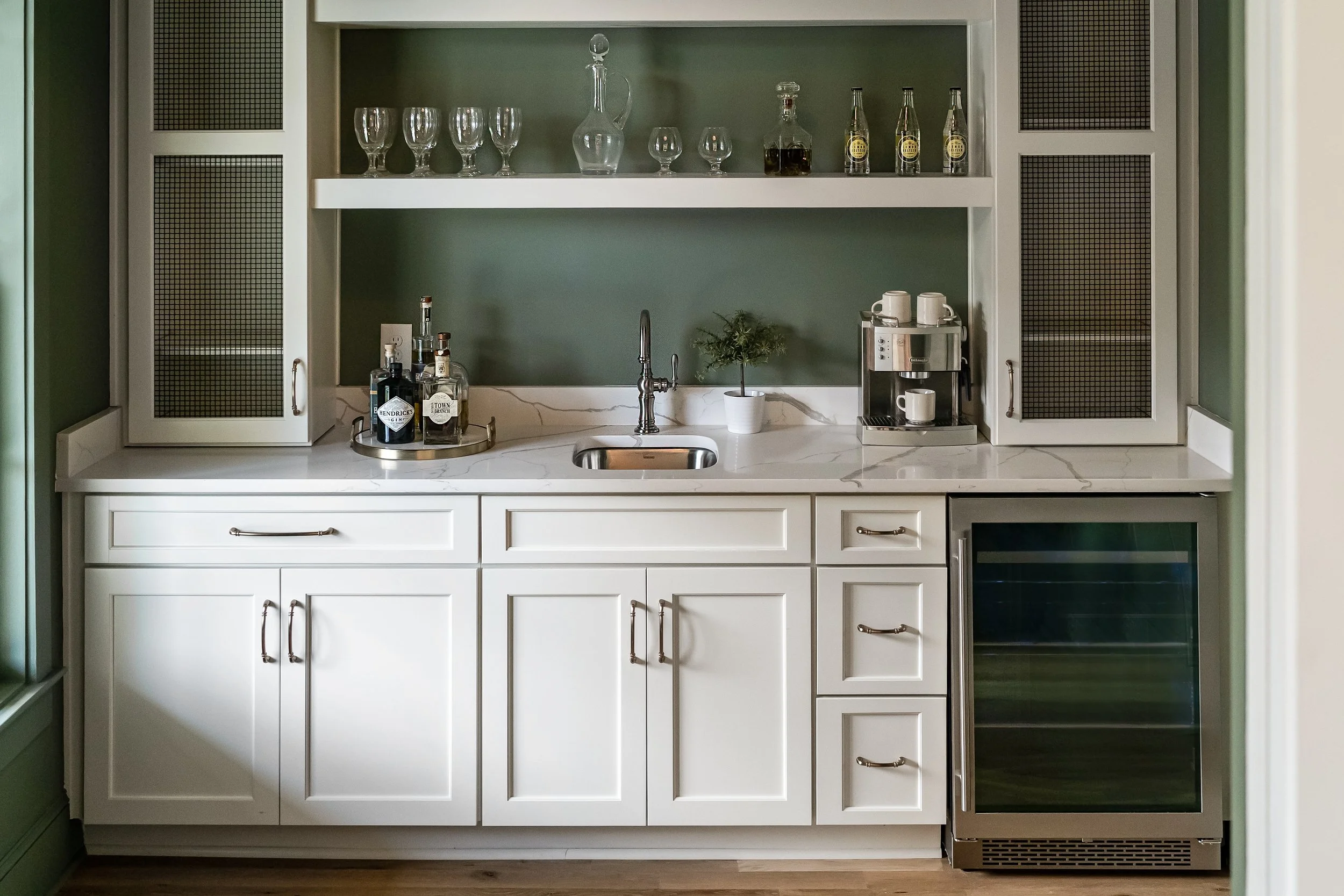 charlotte-nc-interior-photography-moody-wet-bar.jpg
