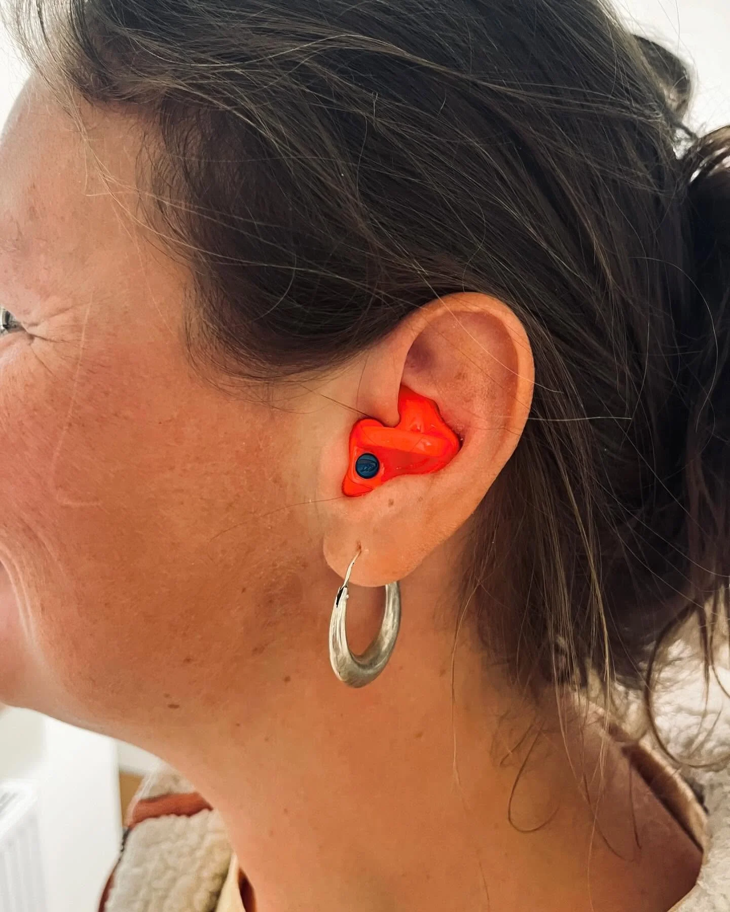 Check out this patient&rsquo;s new @snugscustomfit swim plugs! An avid swimmer and water enthusiast, they&rsquo;re perfect for wild swimming, pool sessions, or catching a surf! 🏄🏼&zwj;♀️

Custom-fitted silicone plugs form a snug, comfortable seal, 