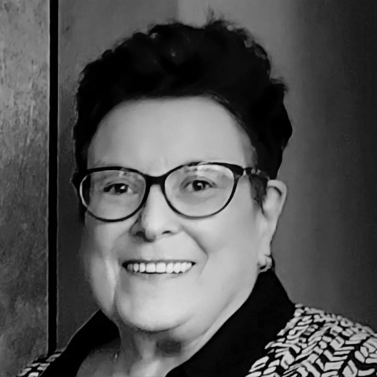 Peggy Rutledge Bio Pic2.jpg