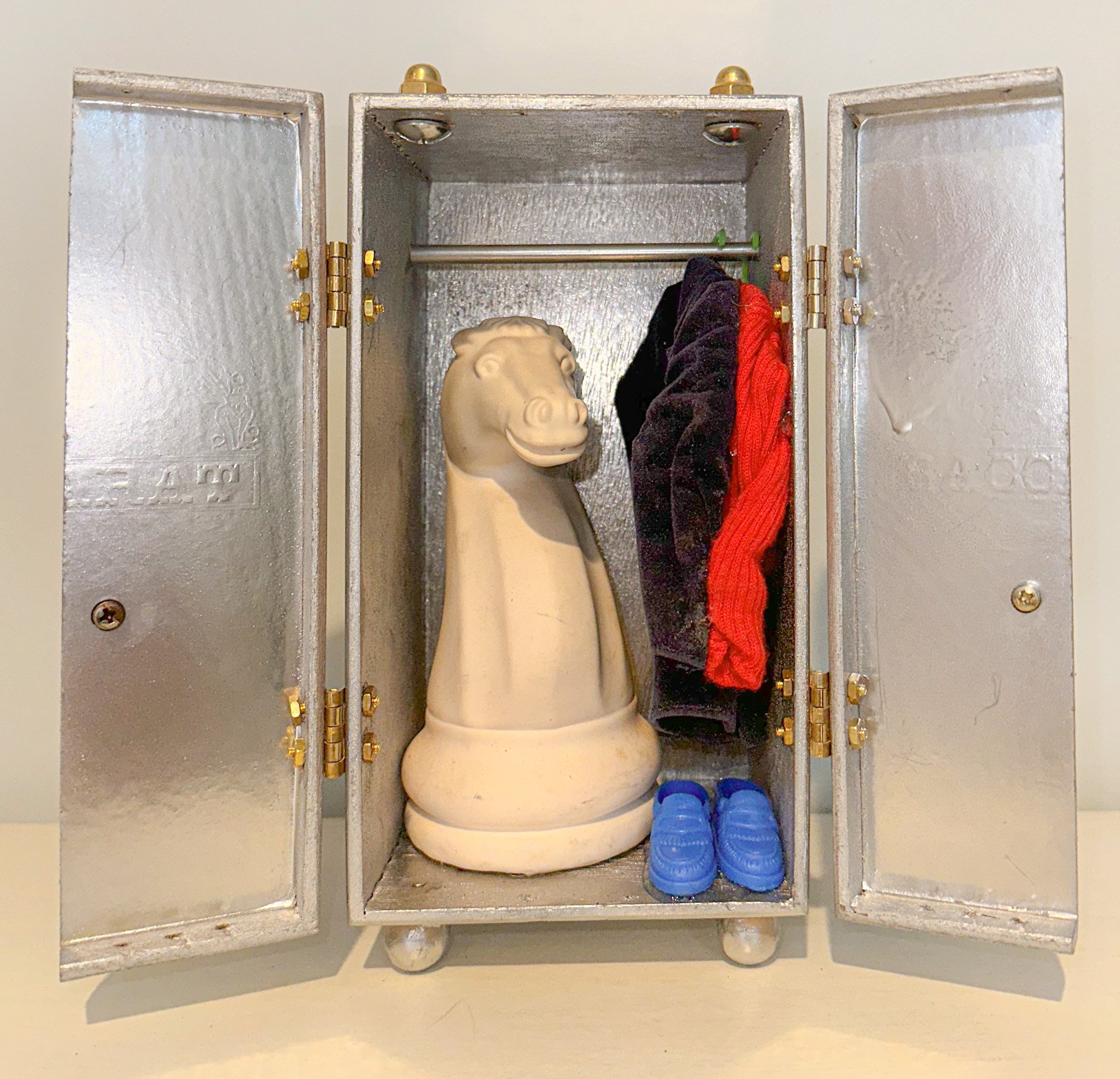 AVAILABLE: "Knight in Shining Armoire"
9" X 9" X 4"
Have you, a friend, relative or loved one been searching for your very own Knight in Shining Armoire? Have no fear, the solution is here! Or will be on September 8th, your chance to adopt your own