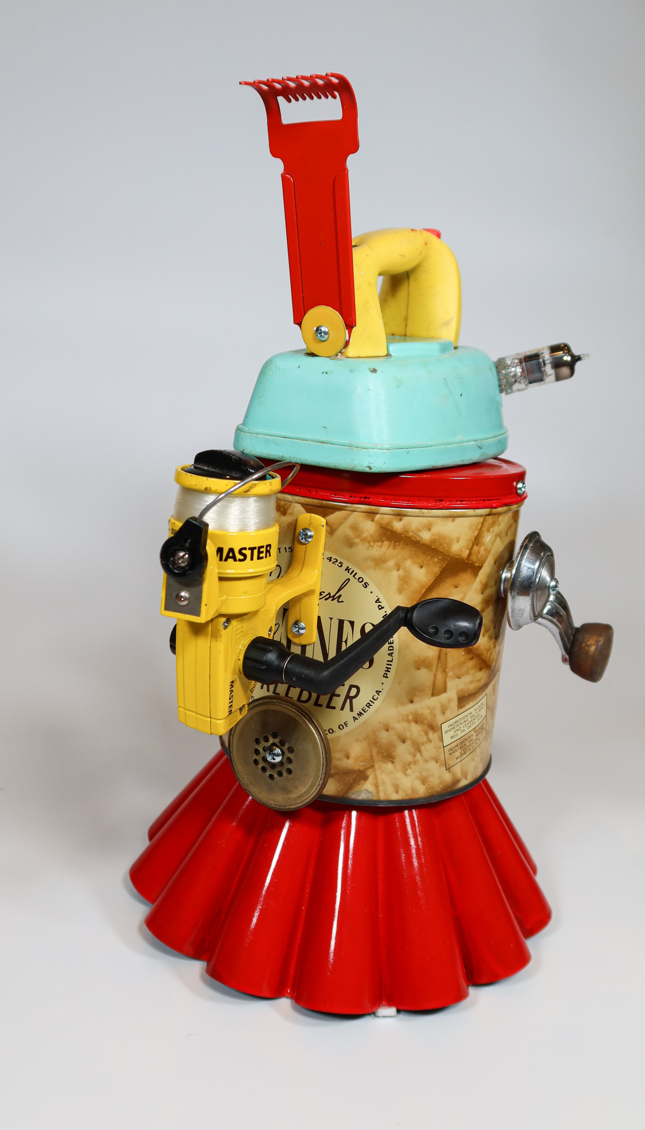 AVAILABLE; Found Robot #9, postero-lateral view.