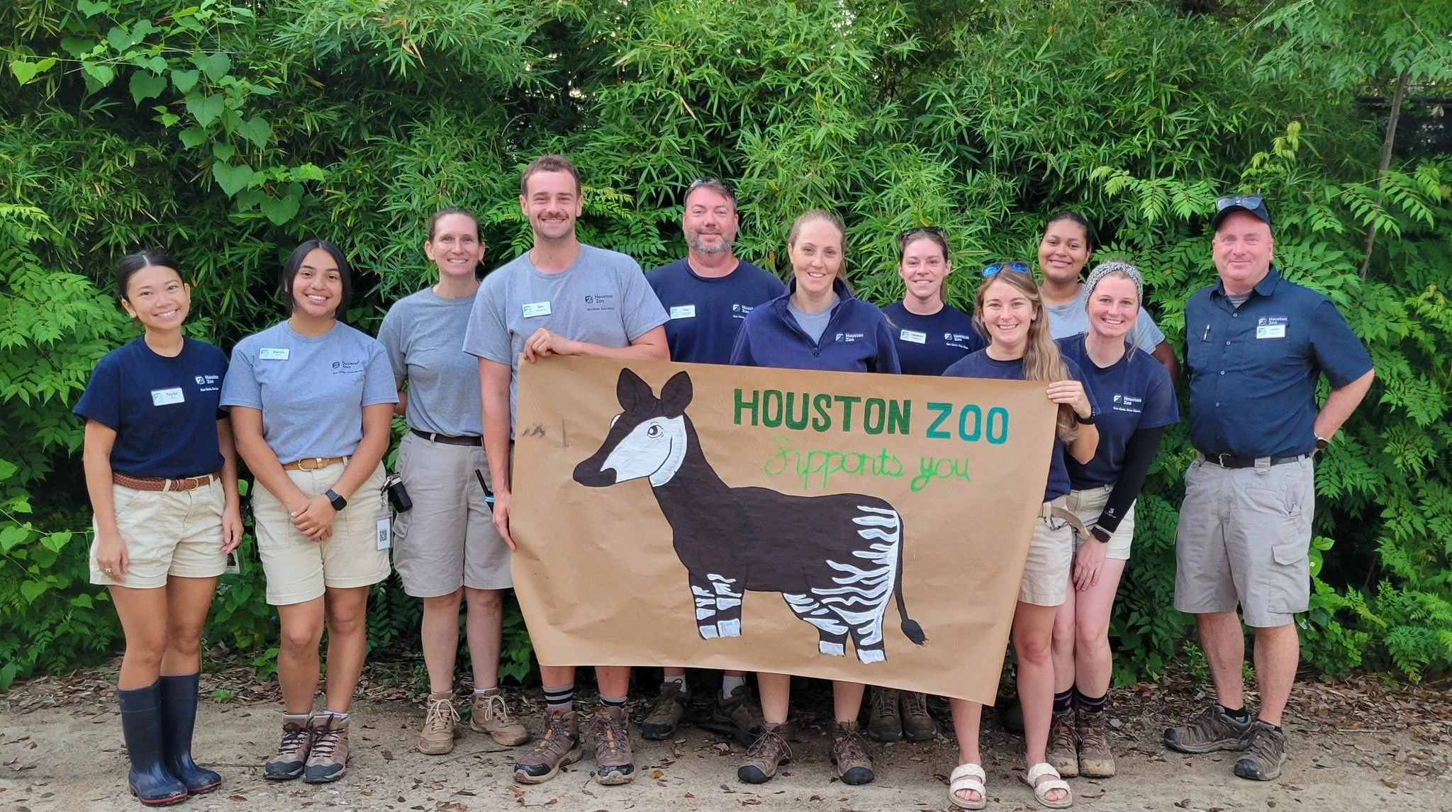 A heartfelt thank you to the @houstonzoo for their generous donation in response to our urgent request for help. This support is critical for keeping our staff and the @iccnrdc ecoguards safe during this Ebola outbreak.