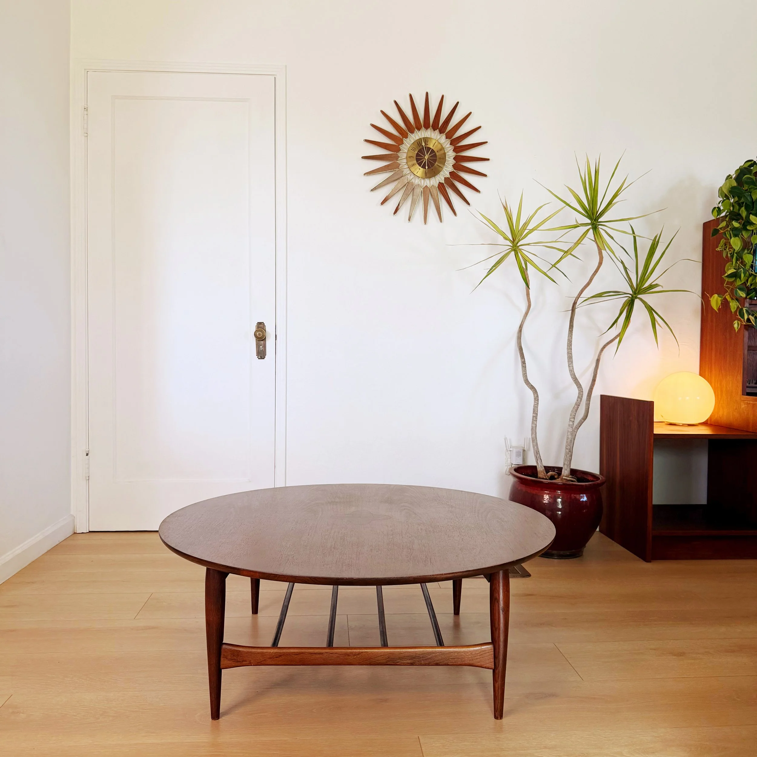 Mid Century Vintage Coffee Table by Bassett Furniture