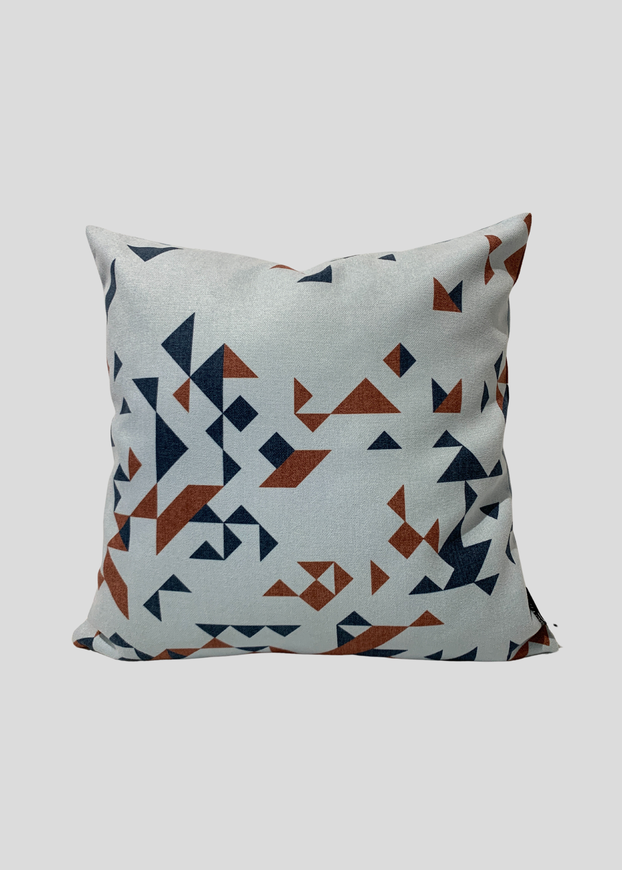 CUSHION-TR-4P-01-Terrazzo-morgental-40x40cm-web.png