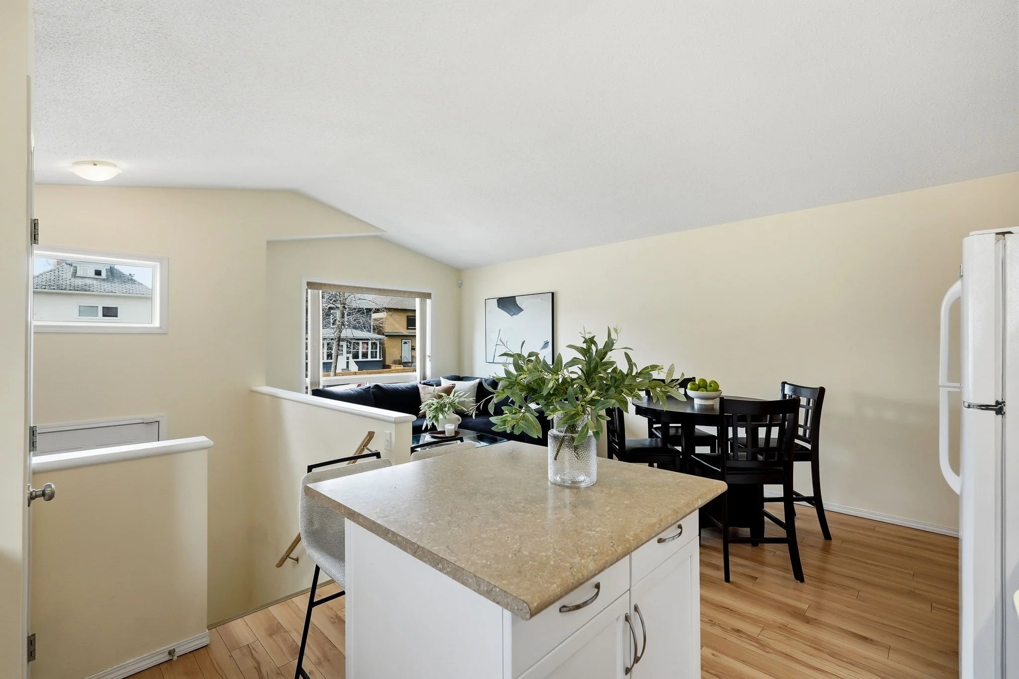 8-web-or-mls-A7402618.jpg