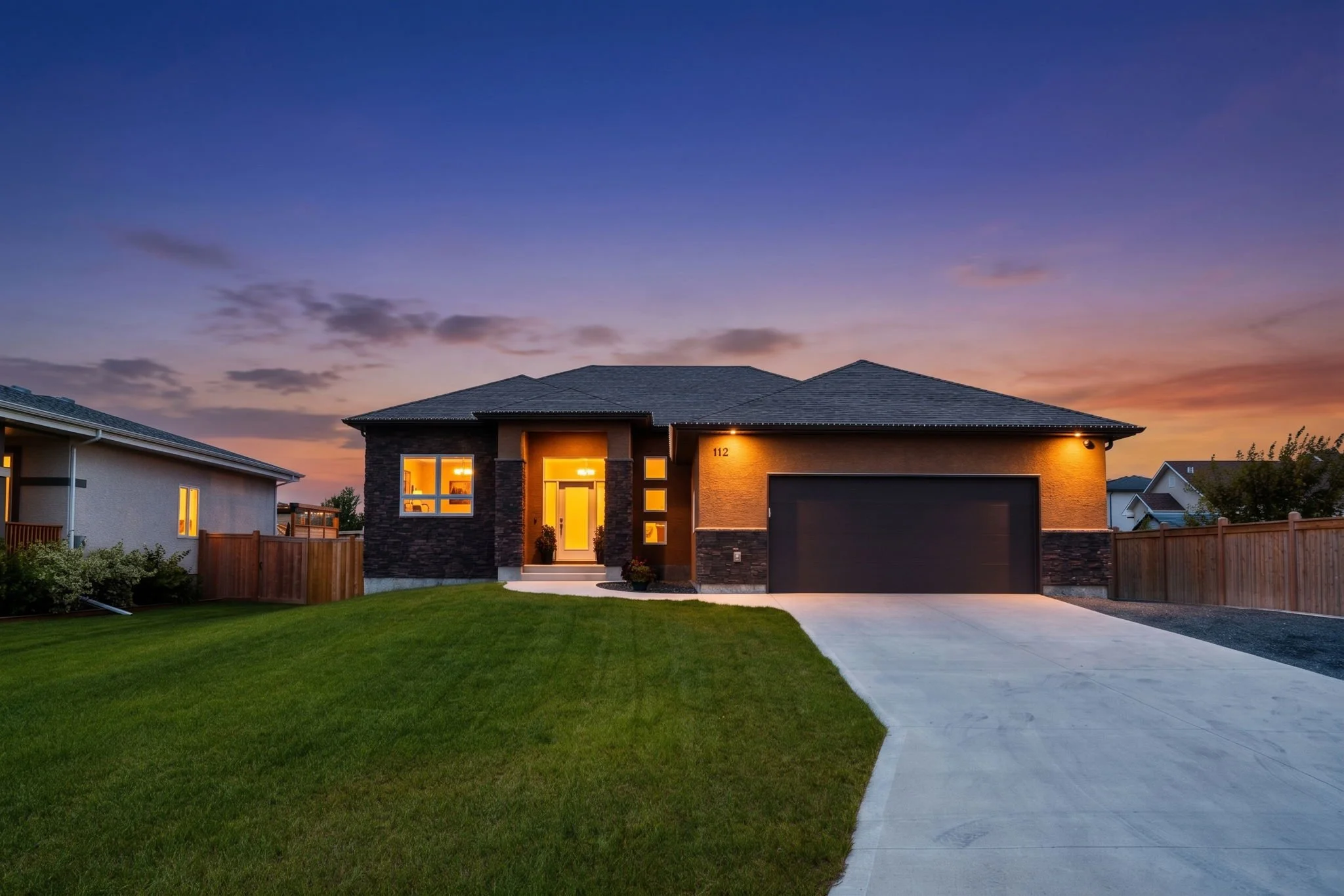 1-web-or-mls-1-twilight.jpg