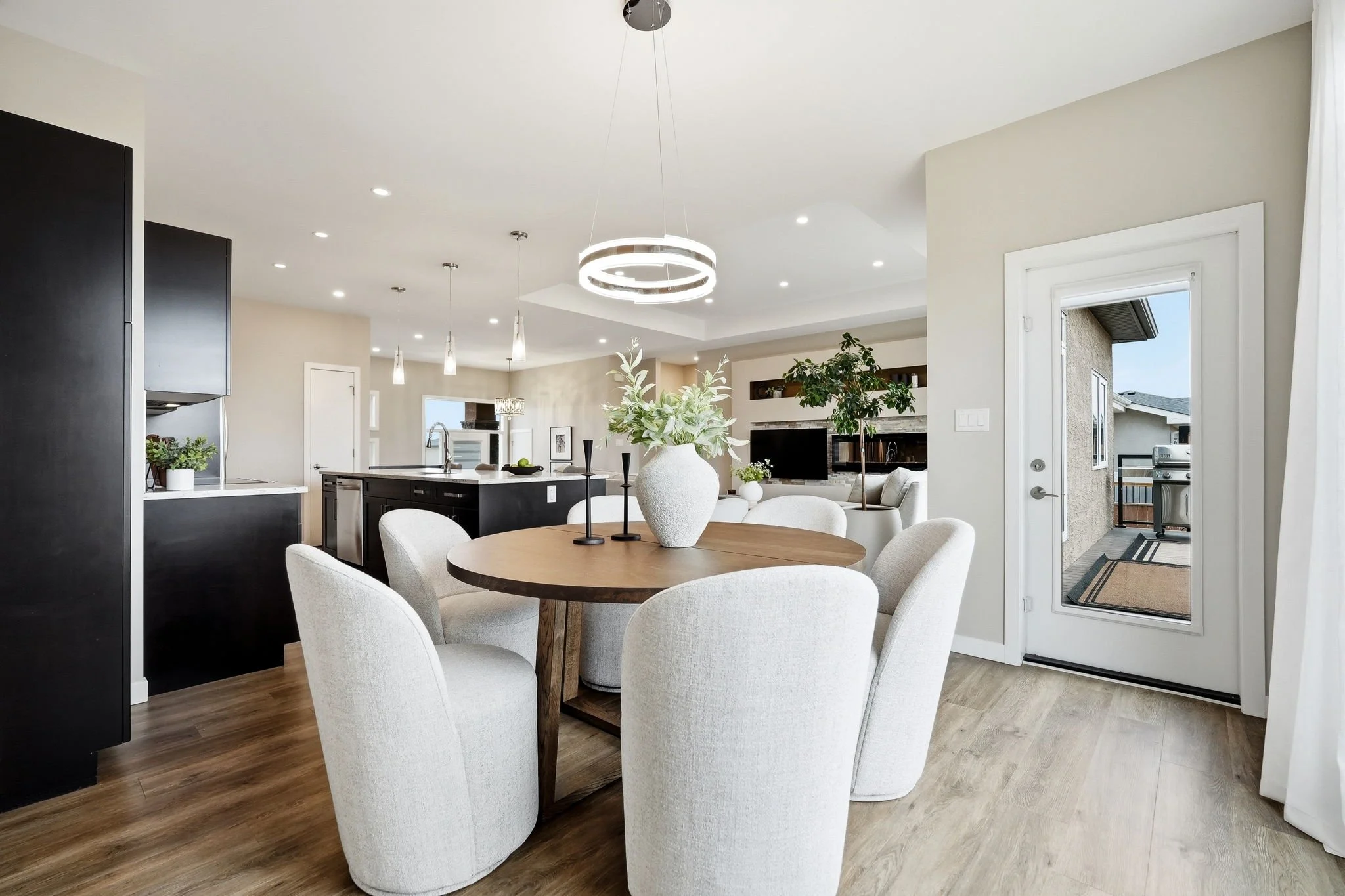 13-web-or-mls-A7403405.jpg