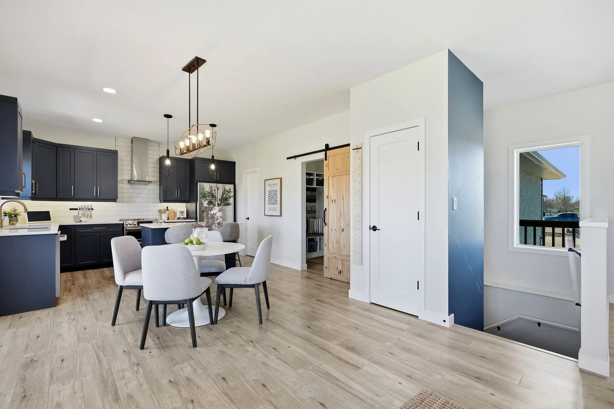 14-web-or-mls-A7405571.jpg