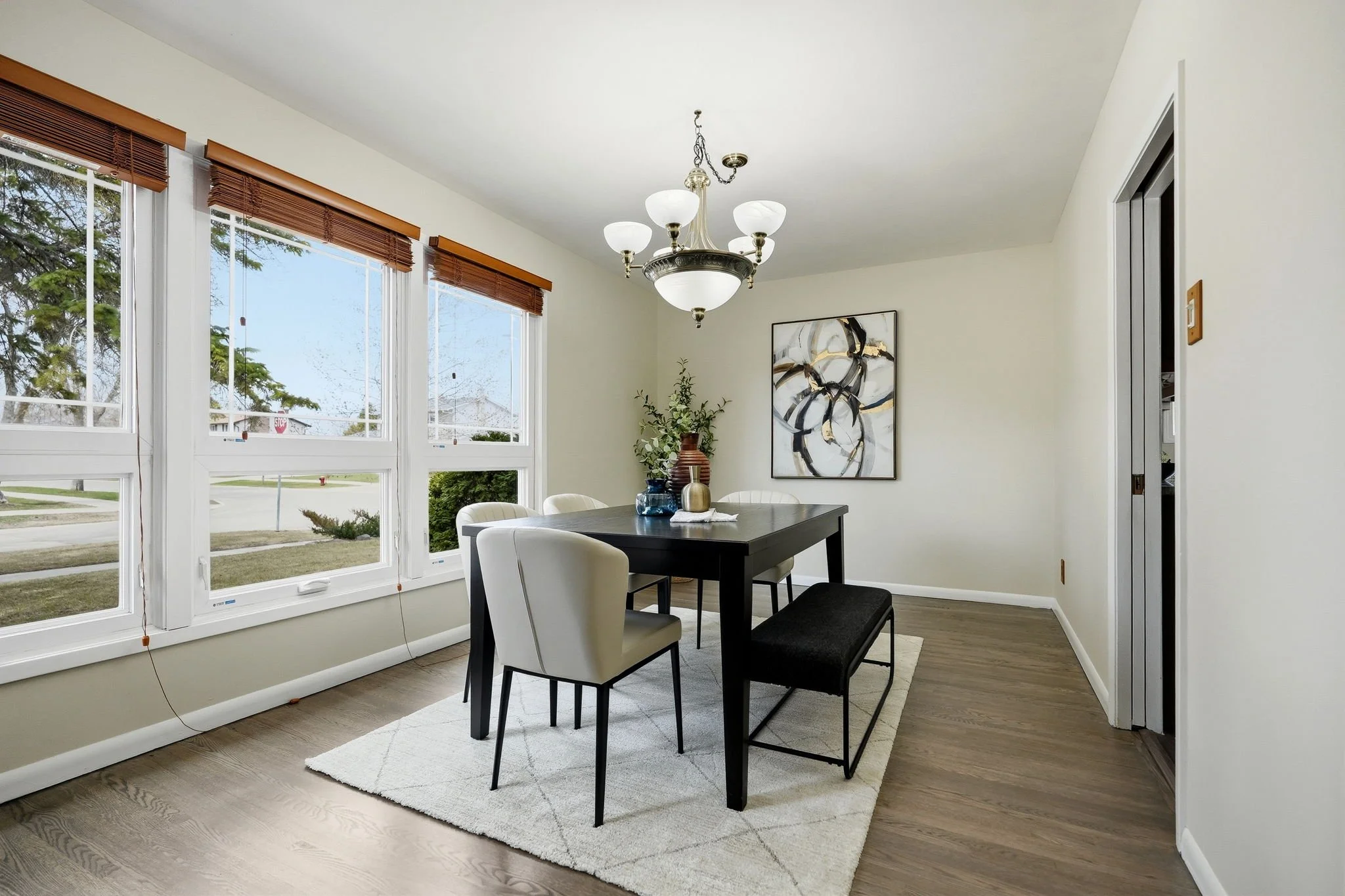 18-web-or-mls-A7406359.jpg
