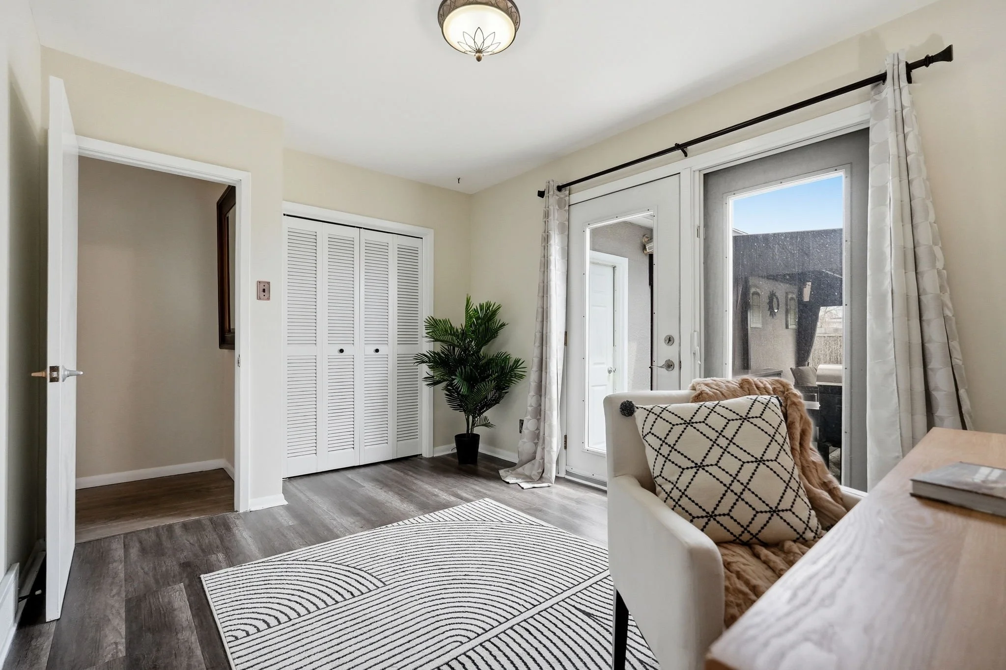 32-web-or-mls-A7406401.jpg