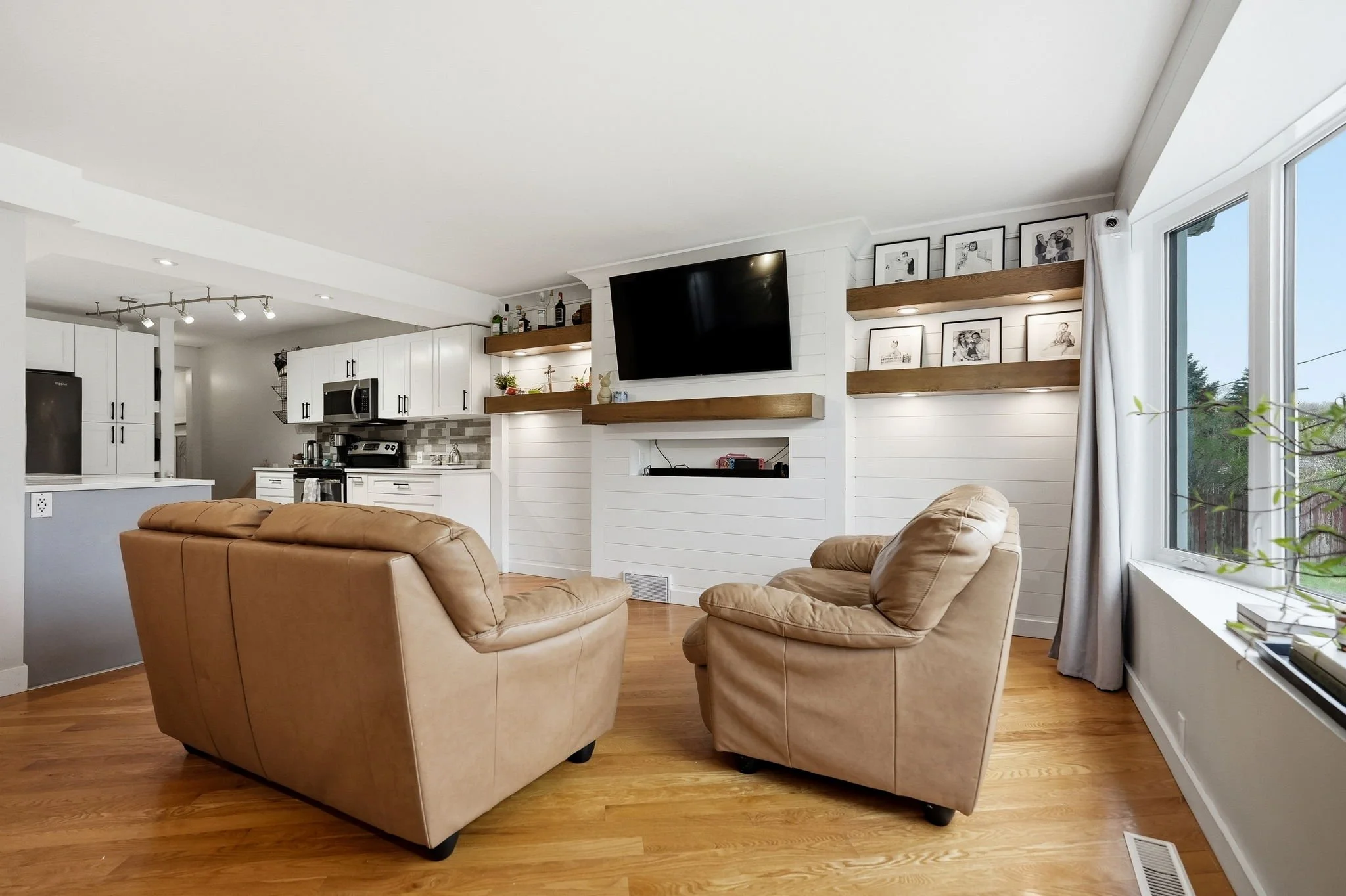 7-web-or-mls-173-riel_005.jpg